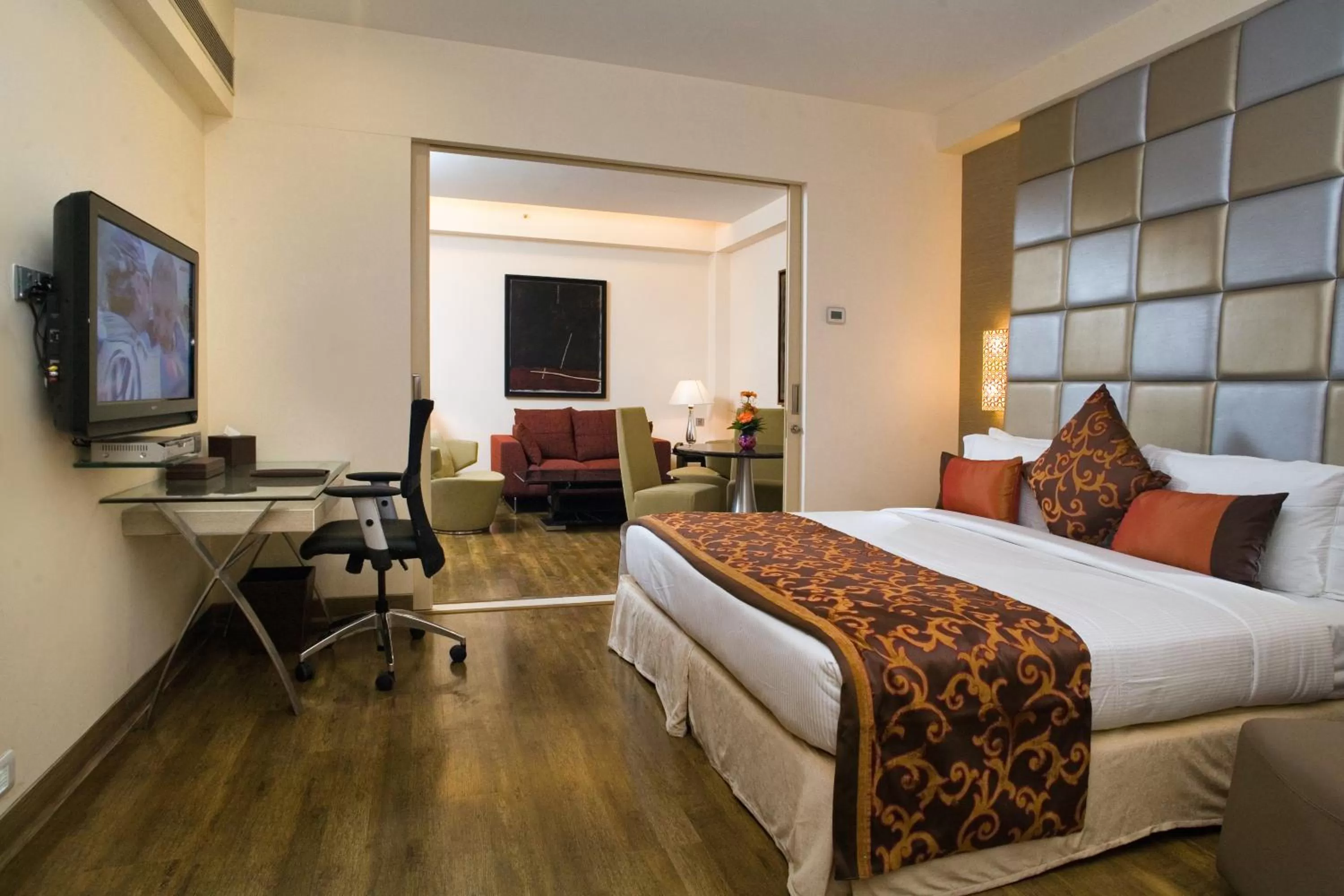 cot, Bed in The Sonnet Kolkata