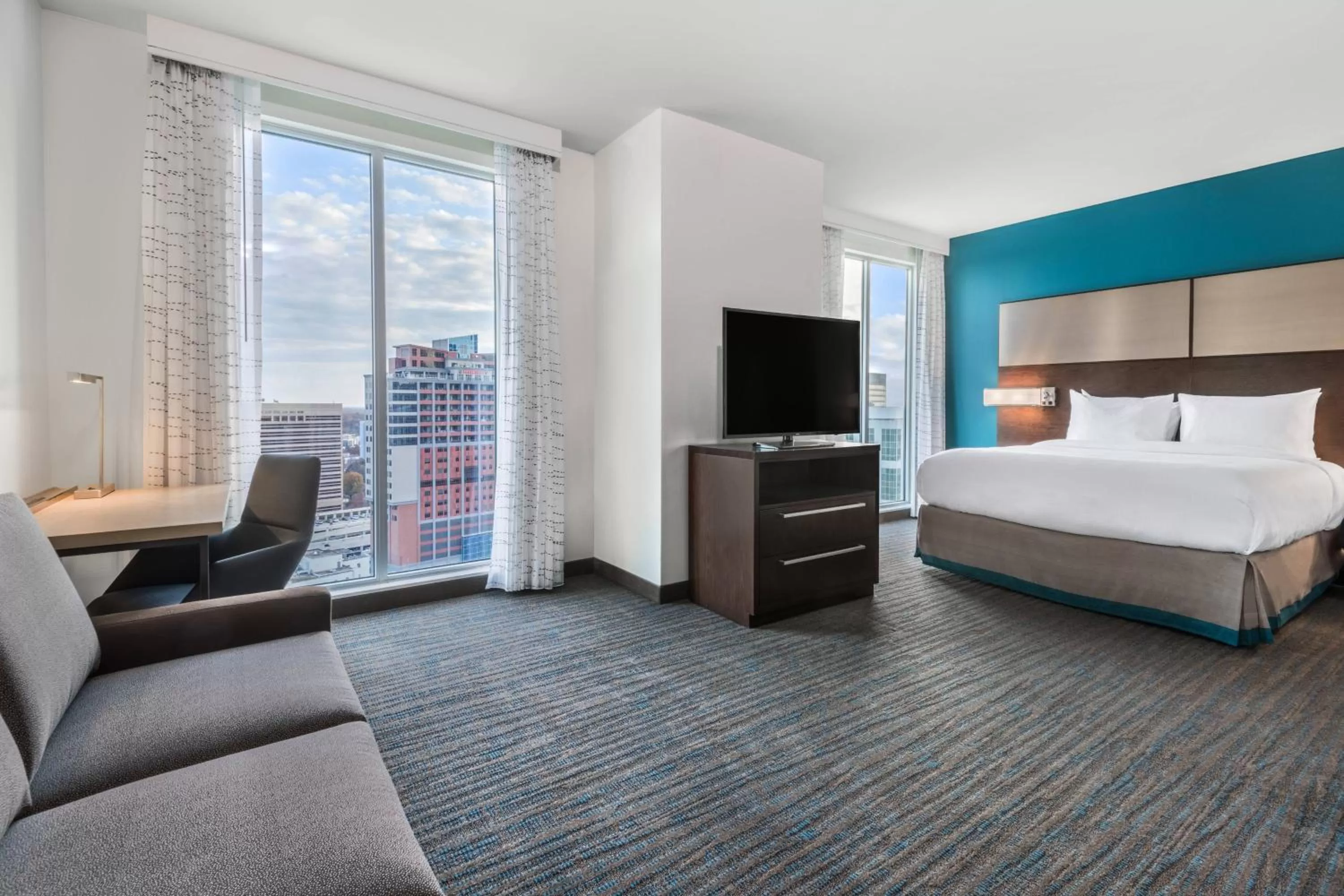 Photo of the whole room, Bed in Residence Inn by Marriott Charlotte City Center