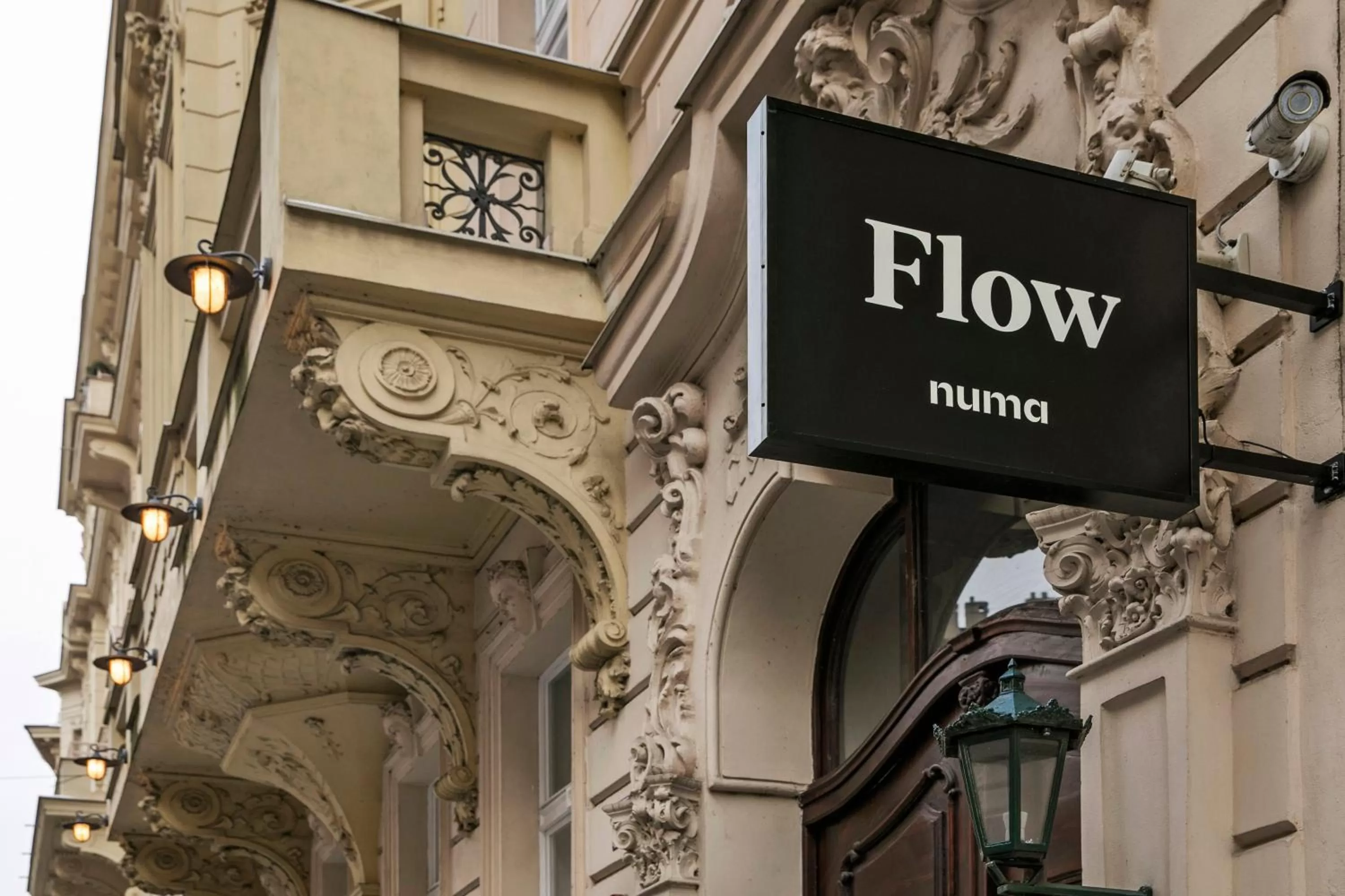 Facade/entrance in Numa Prague Flow