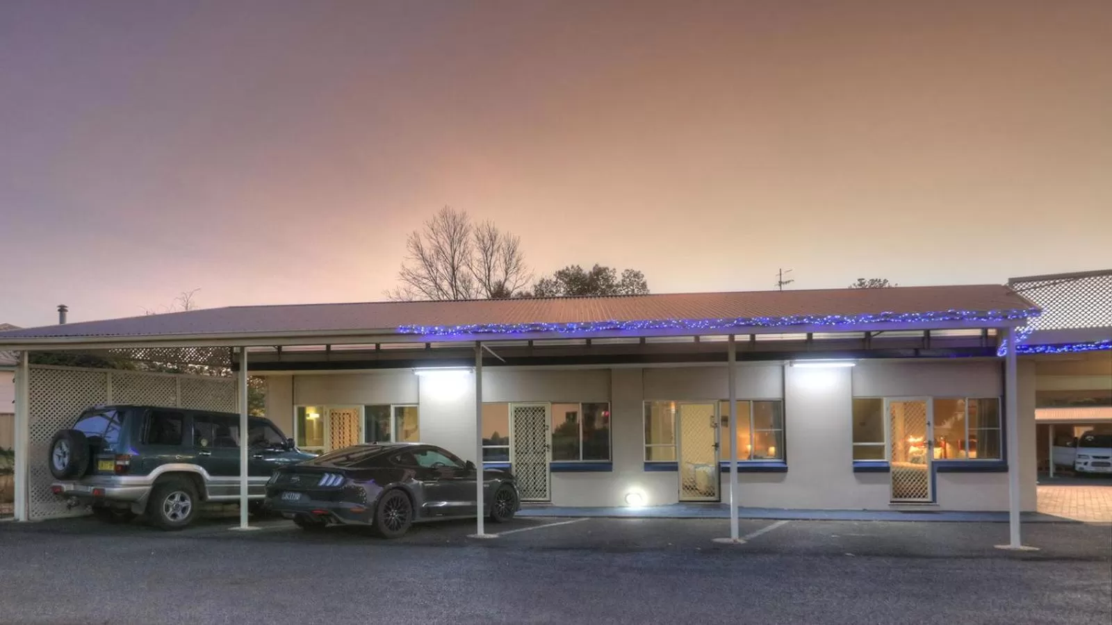 Property building in Glen Innes Motel