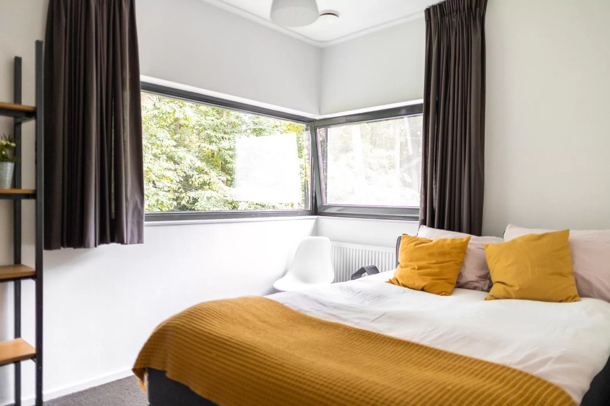 Bedroom, Bed in Avellano