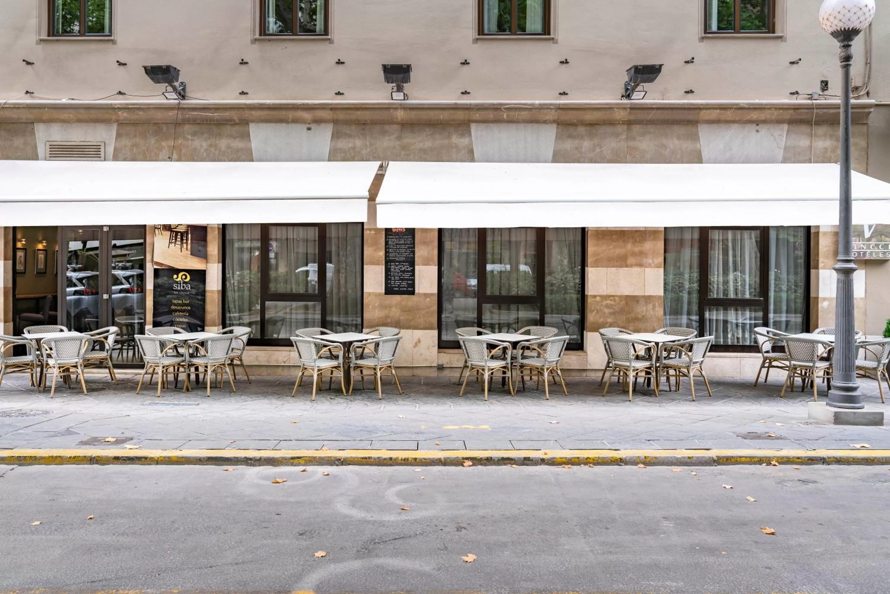 Balcony/Terrace in Vincci Albayzin