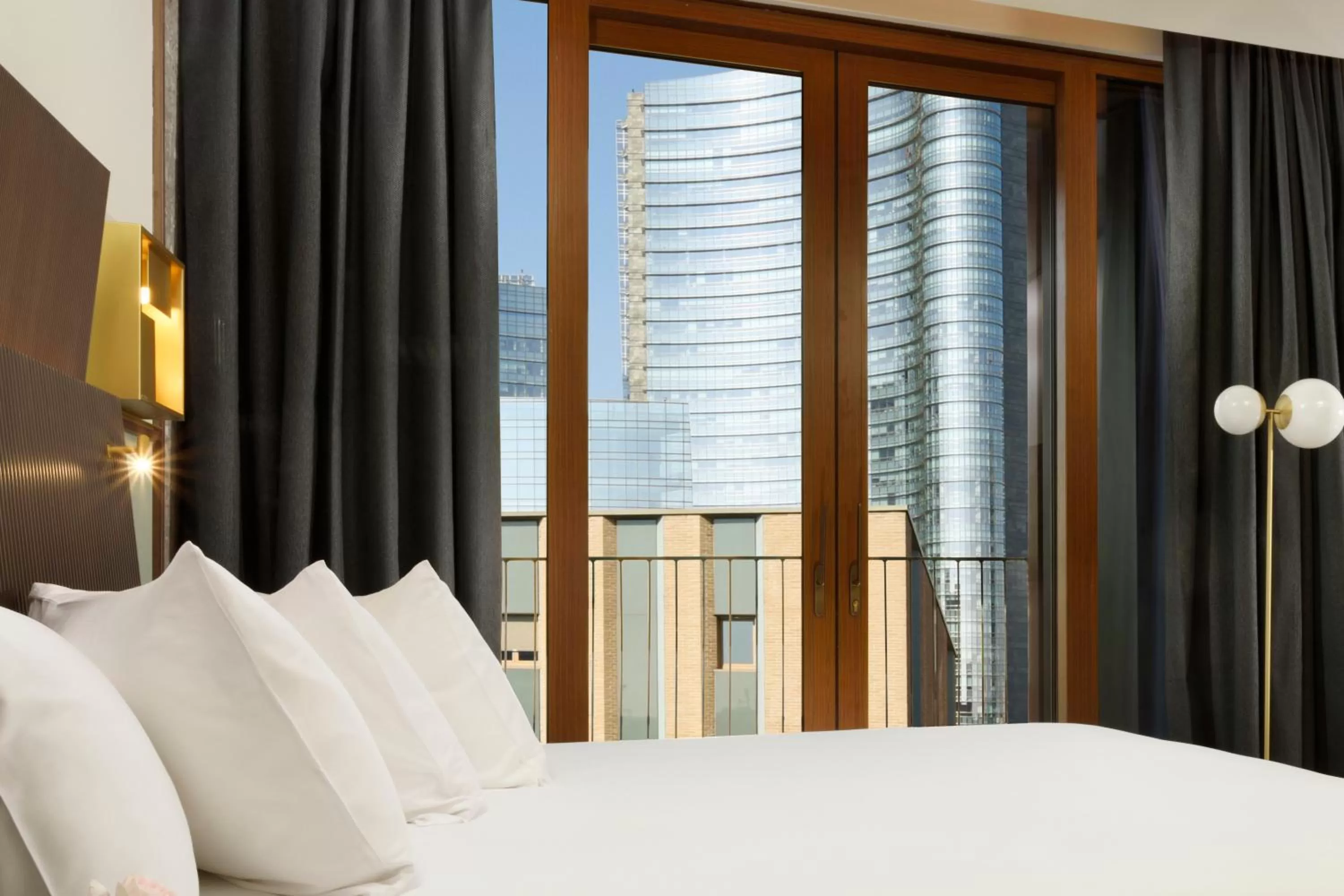 View (from property/room), Bed in Milano Verticale | UNA Esperienze