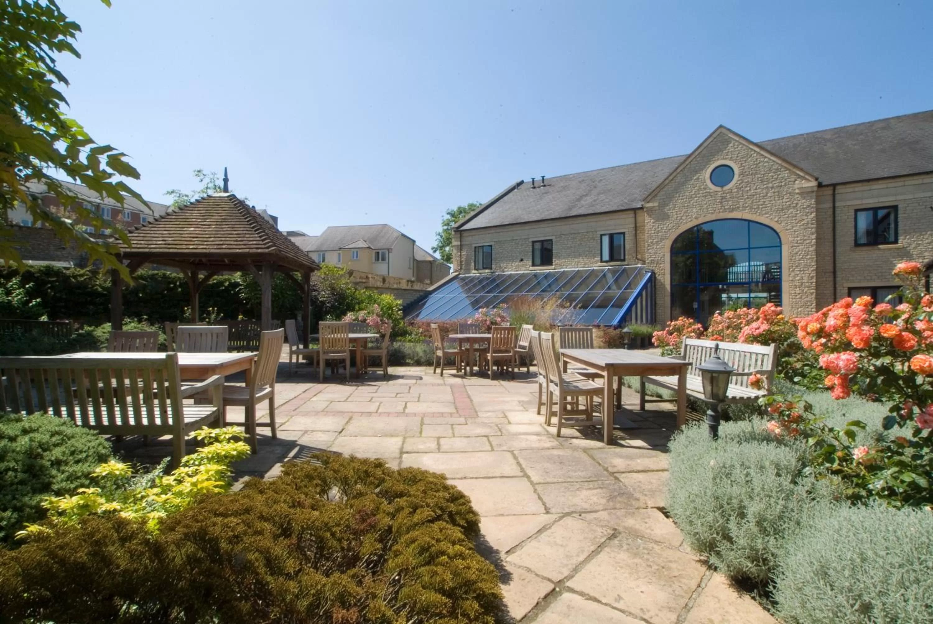 Facade/entrance in Best Western Plus Angel Hotel