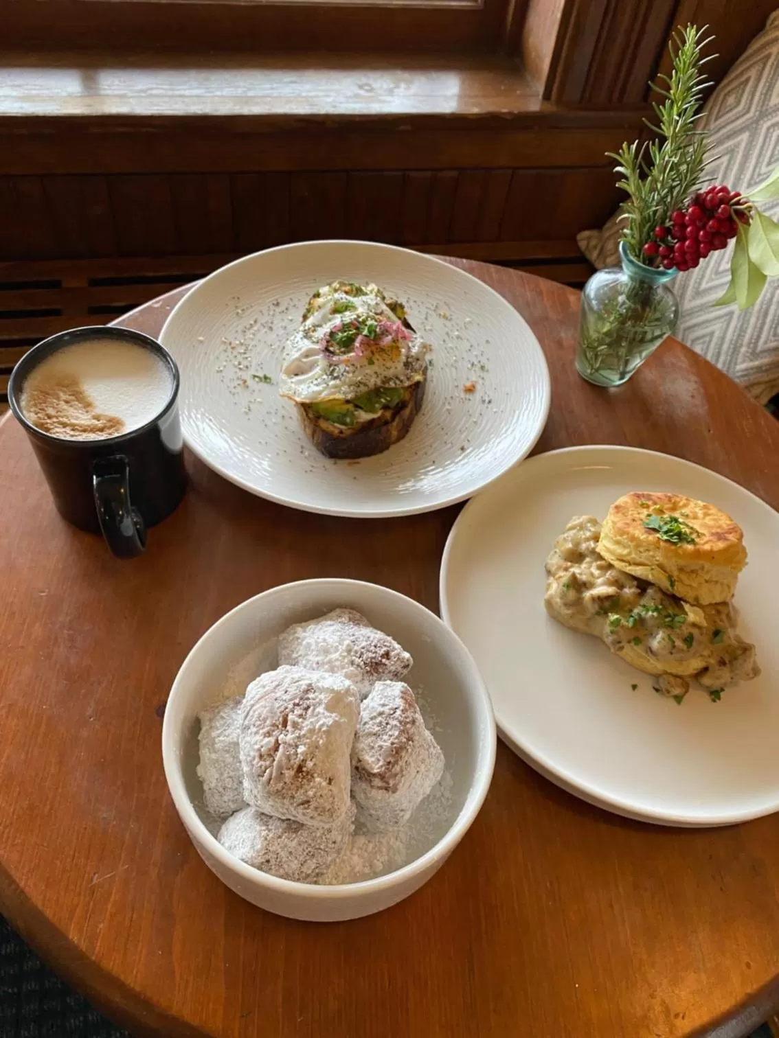 Food and drinks in Orcas Hotel