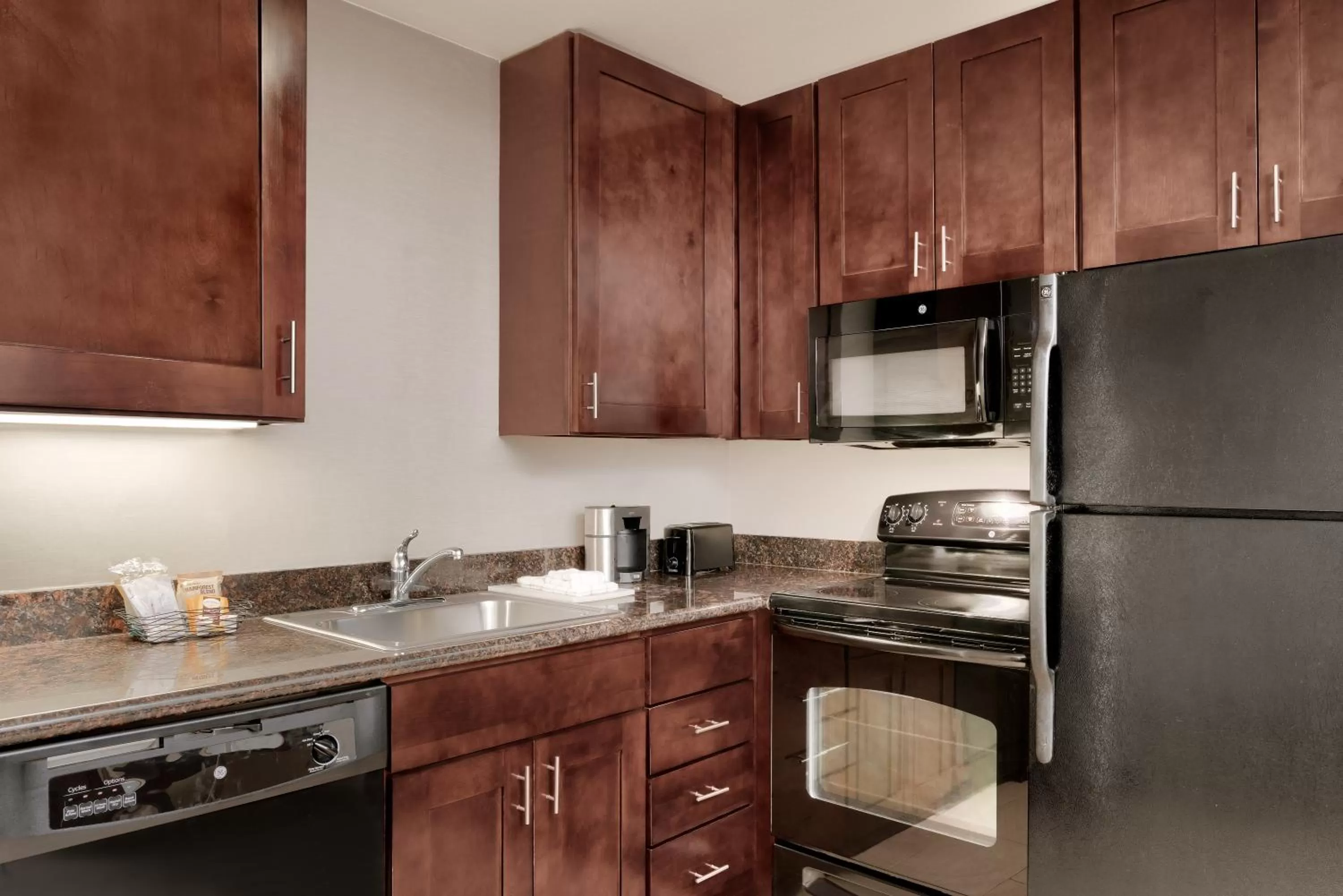 Kitchen or kitchenette in Residence Inn by Marriott Houston I-10 West/Park Row