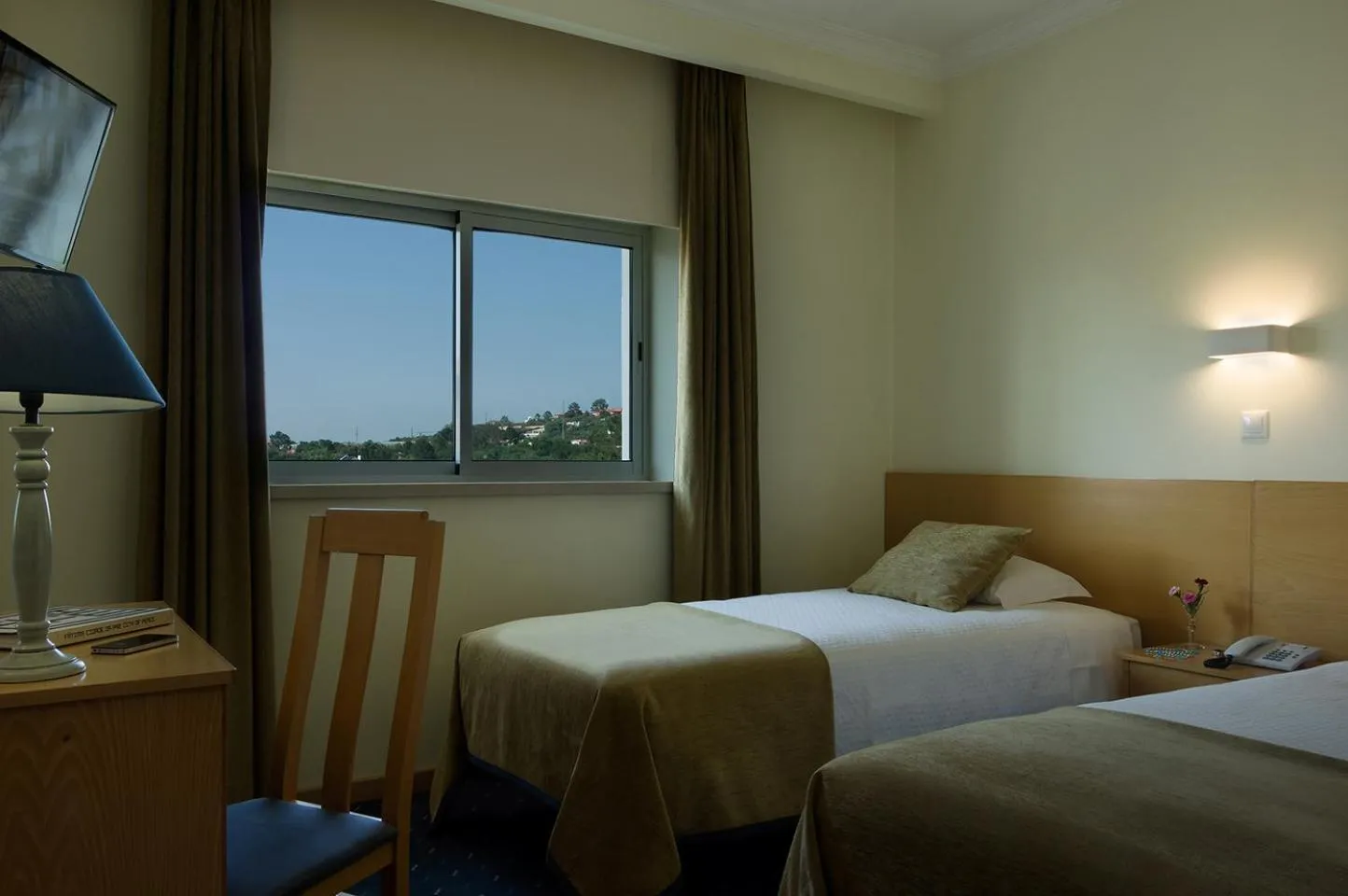 Bed in Cova da Iria Hotel