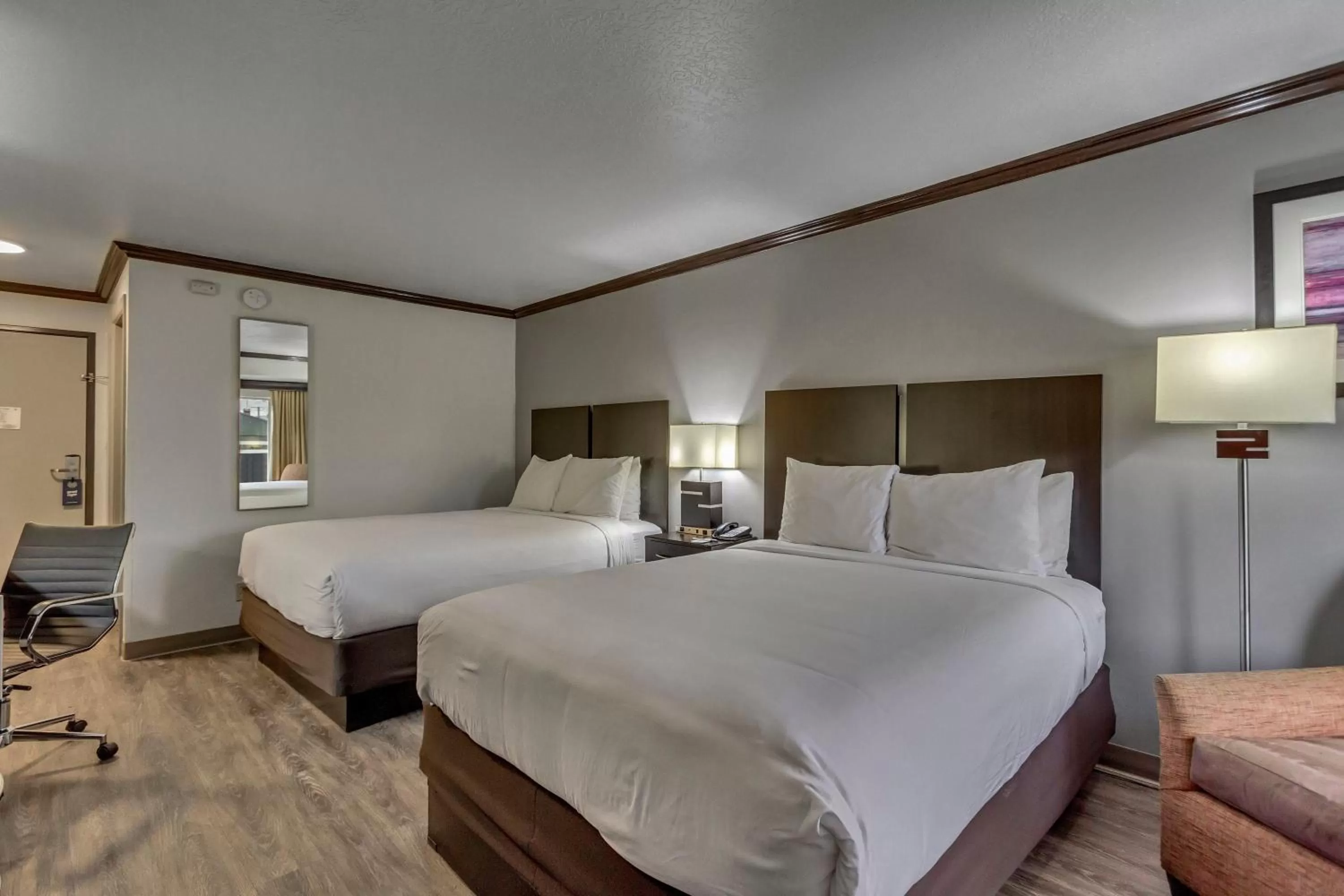 Bed in Park Inn by Radisson, Salt Lake City-Midvale