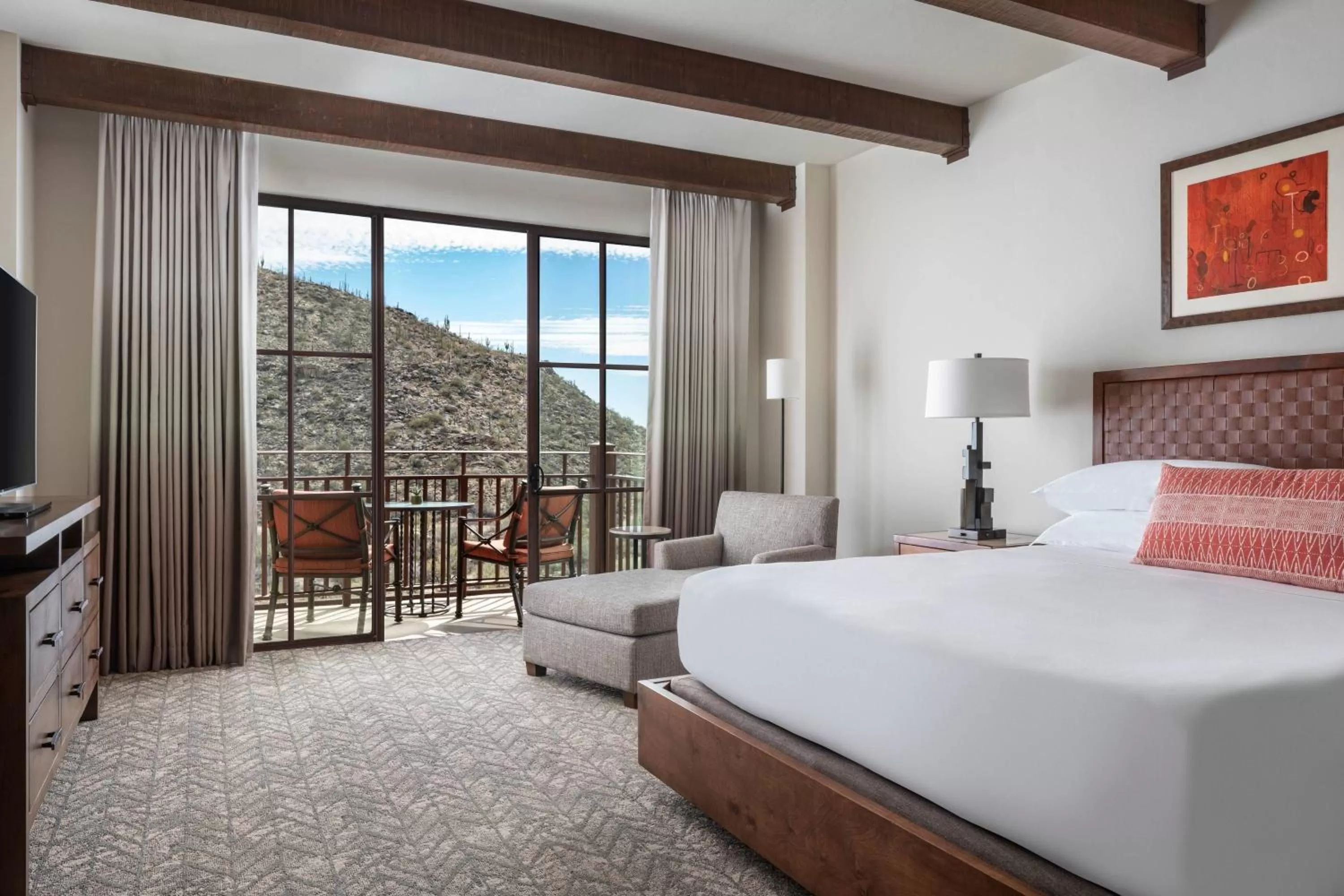 Bedroom, Bed in The Ritz-Carlton, Dove Mountain