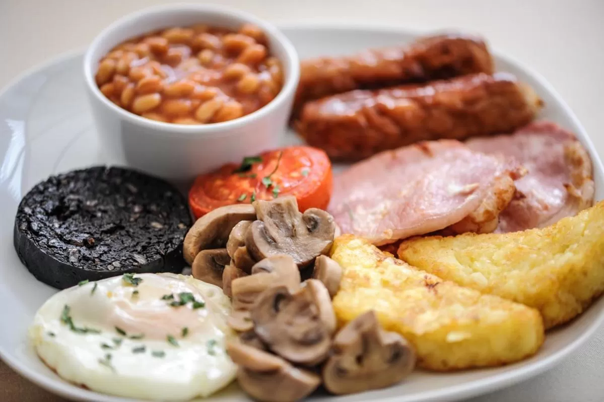 Food in Victoria Park Hotel