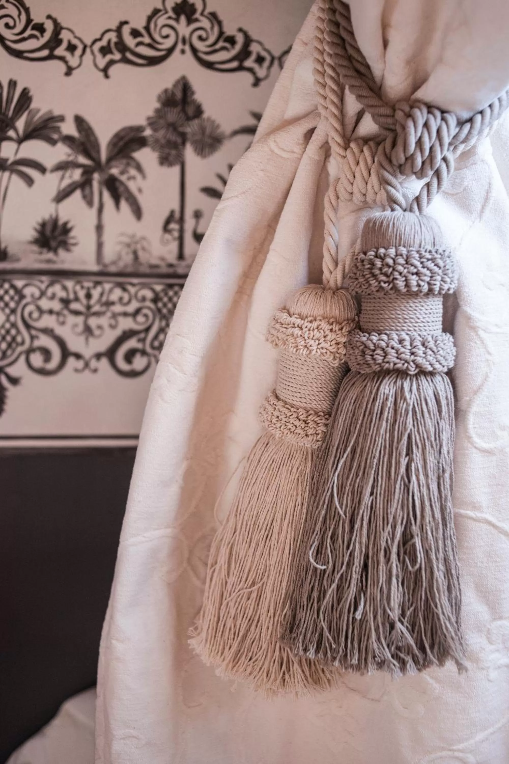 Decorative detail in Antica Dimora De' Benci