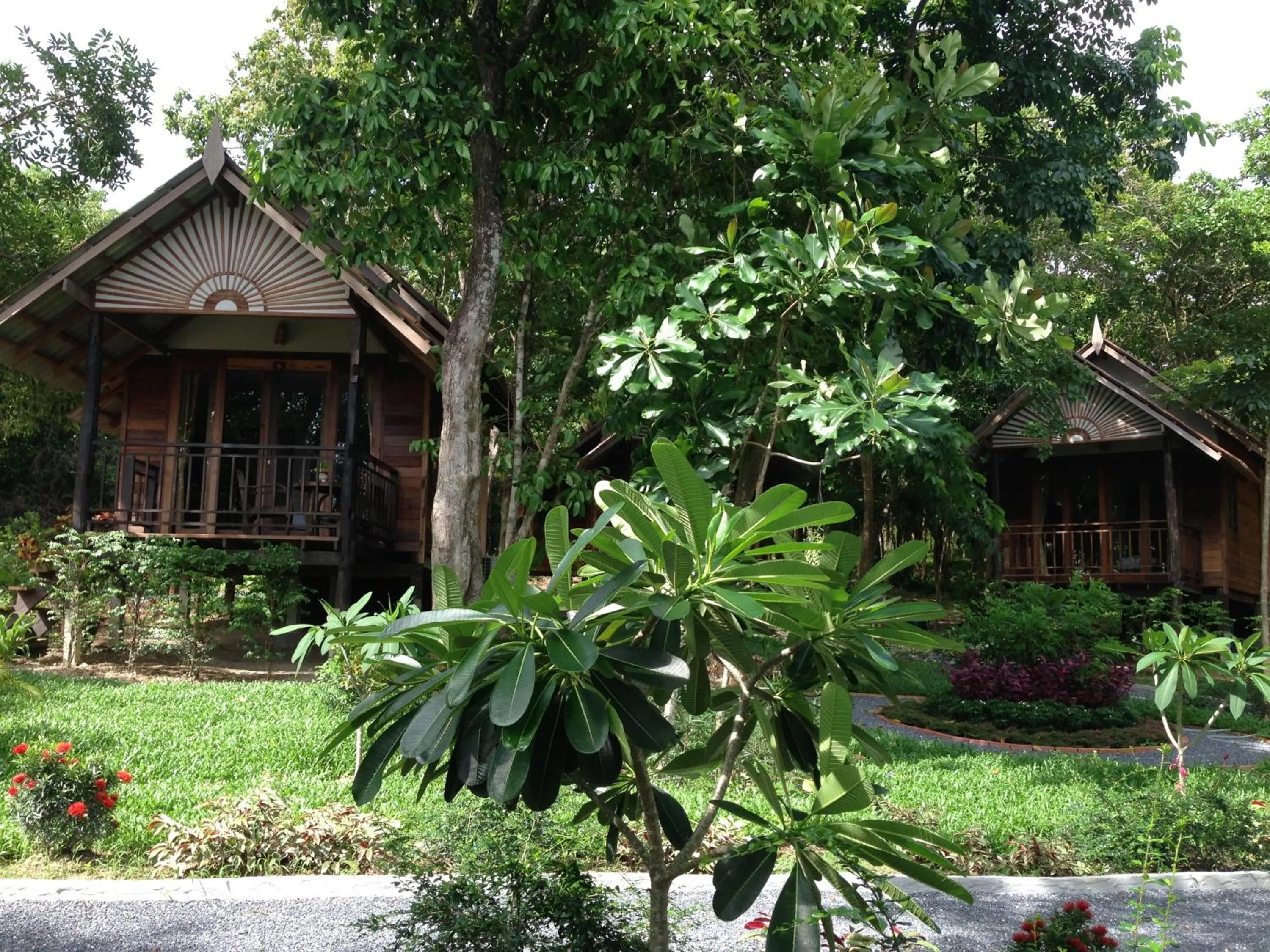 Property building in Lanta Happy Hill