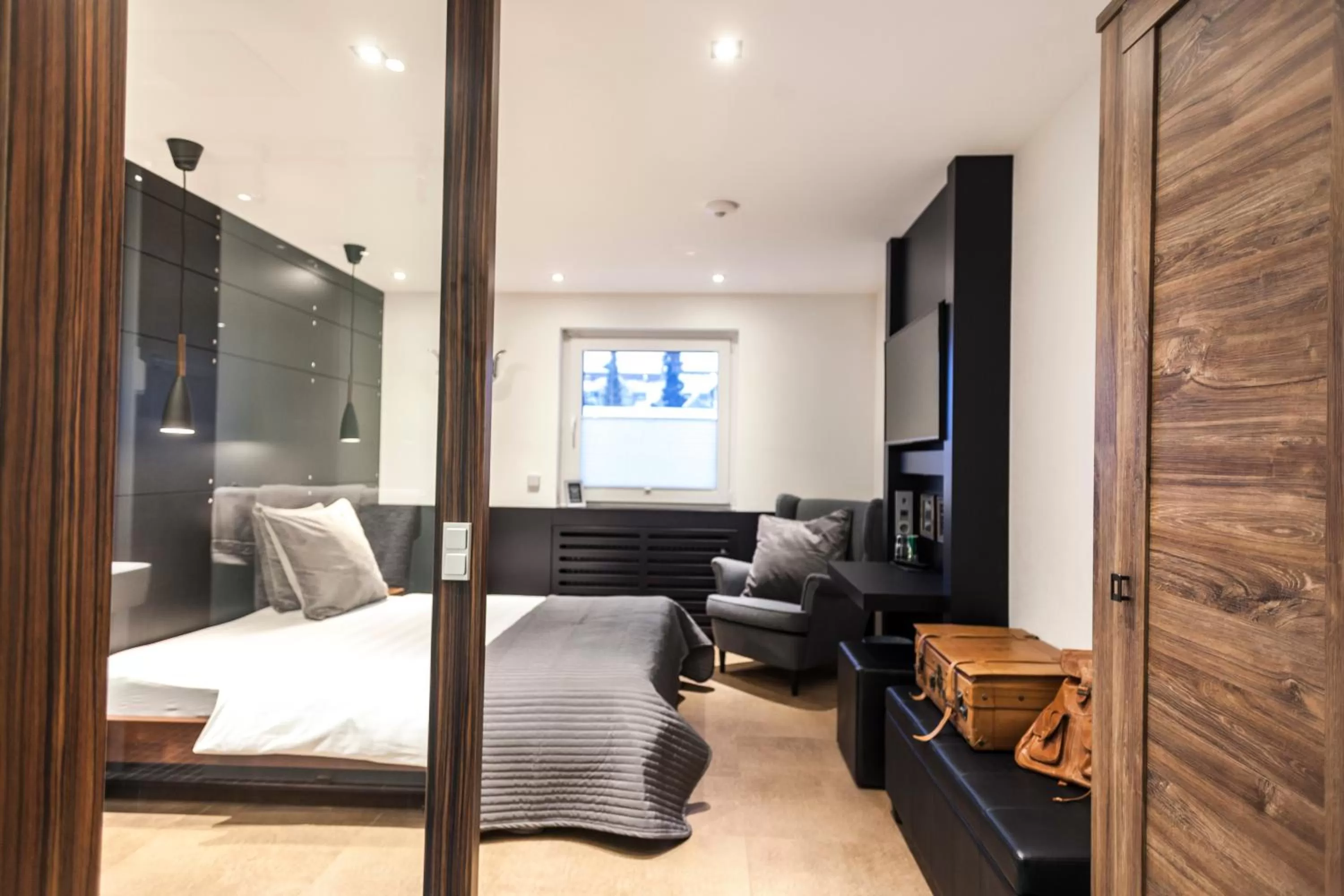 Photo of the whole room, Bed in Zum Sonnenwirt