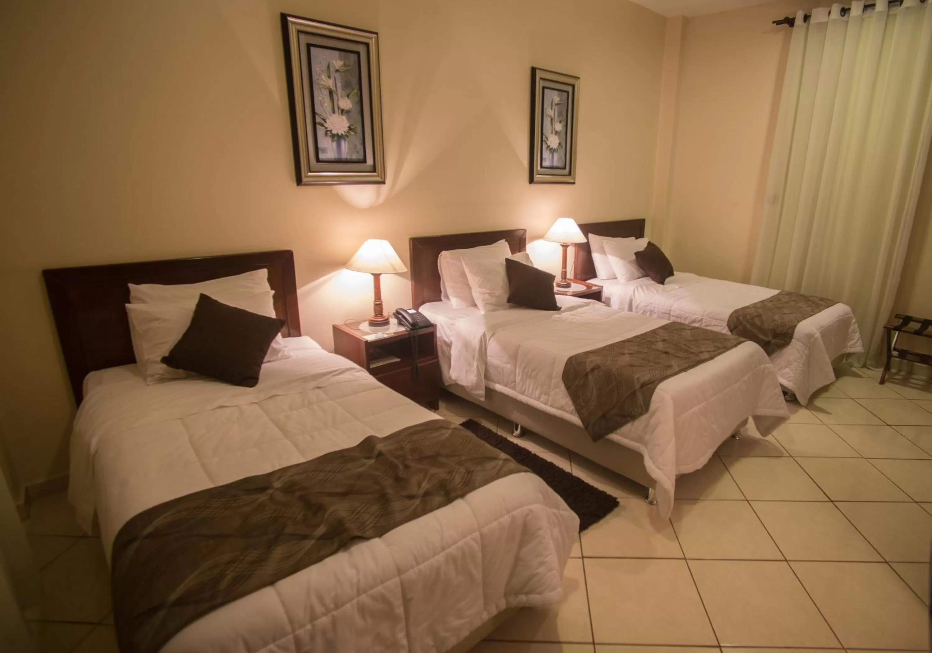 Bed in Asunción Gran Hotel