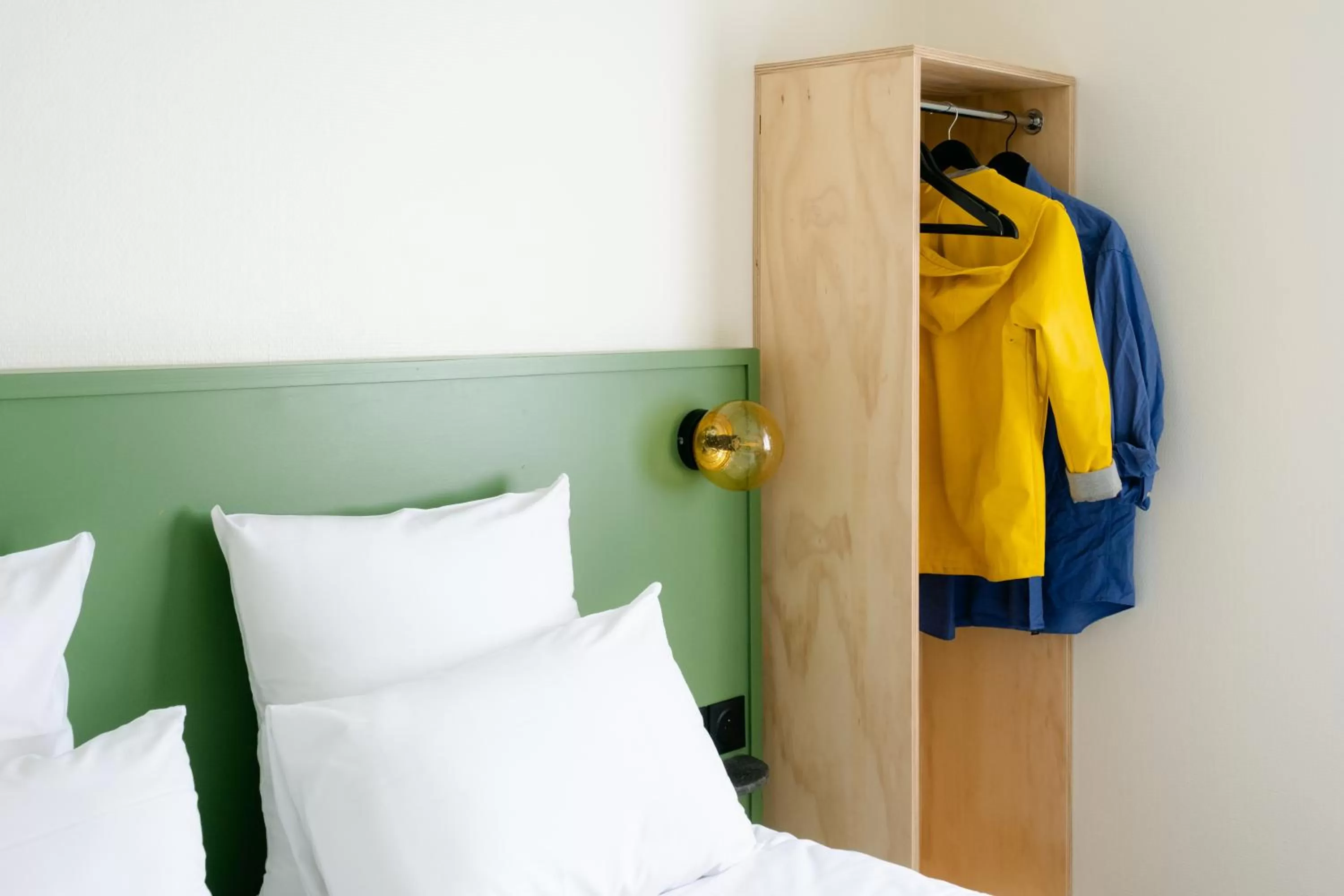 storage, Bed in Le Lieu Dit