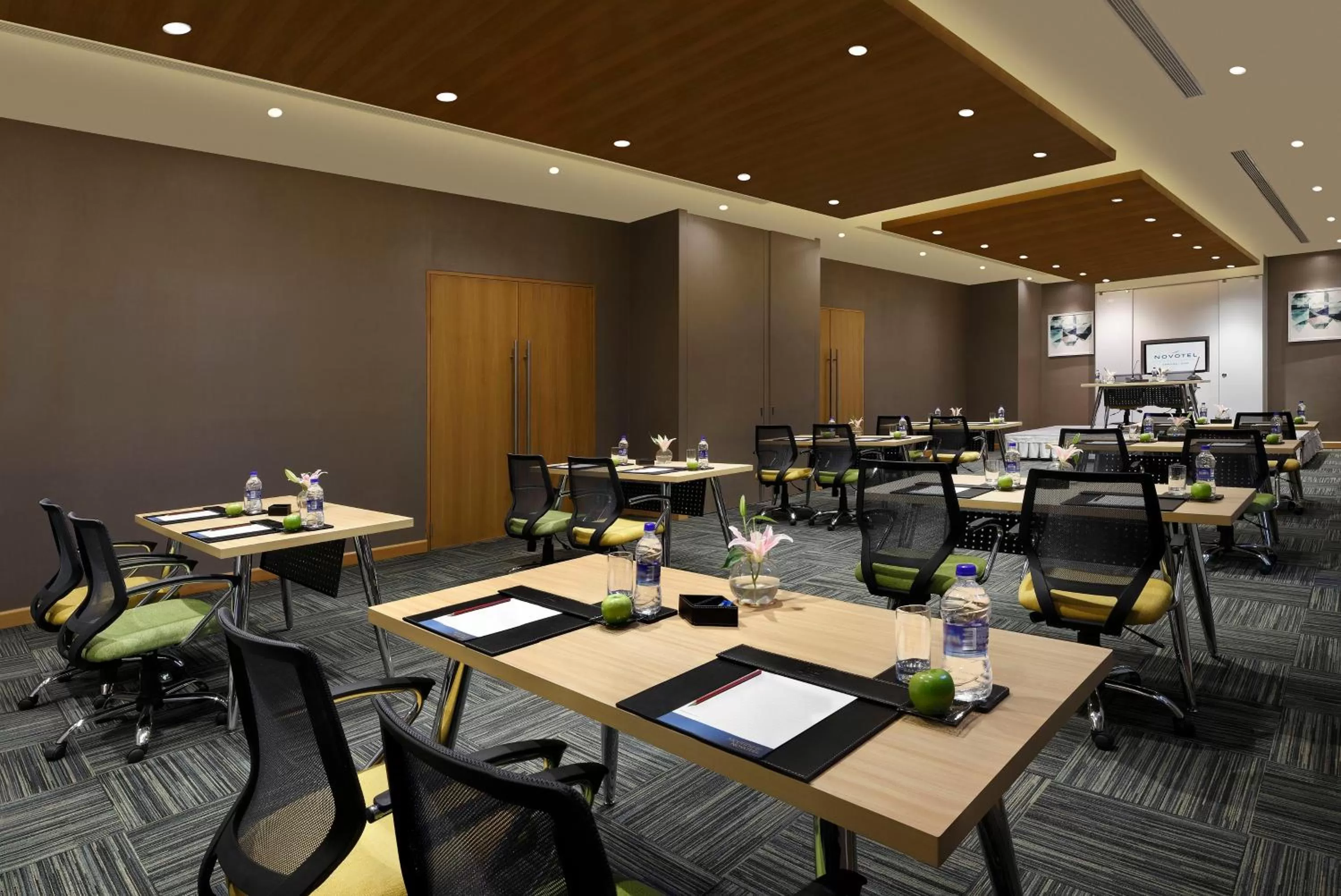 Banquet/Function facilities in Novotel Chennai OMR