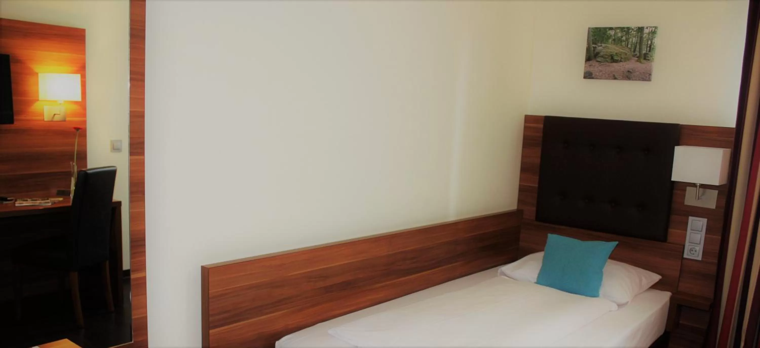 Bed in Hotel Germersheimer Hof