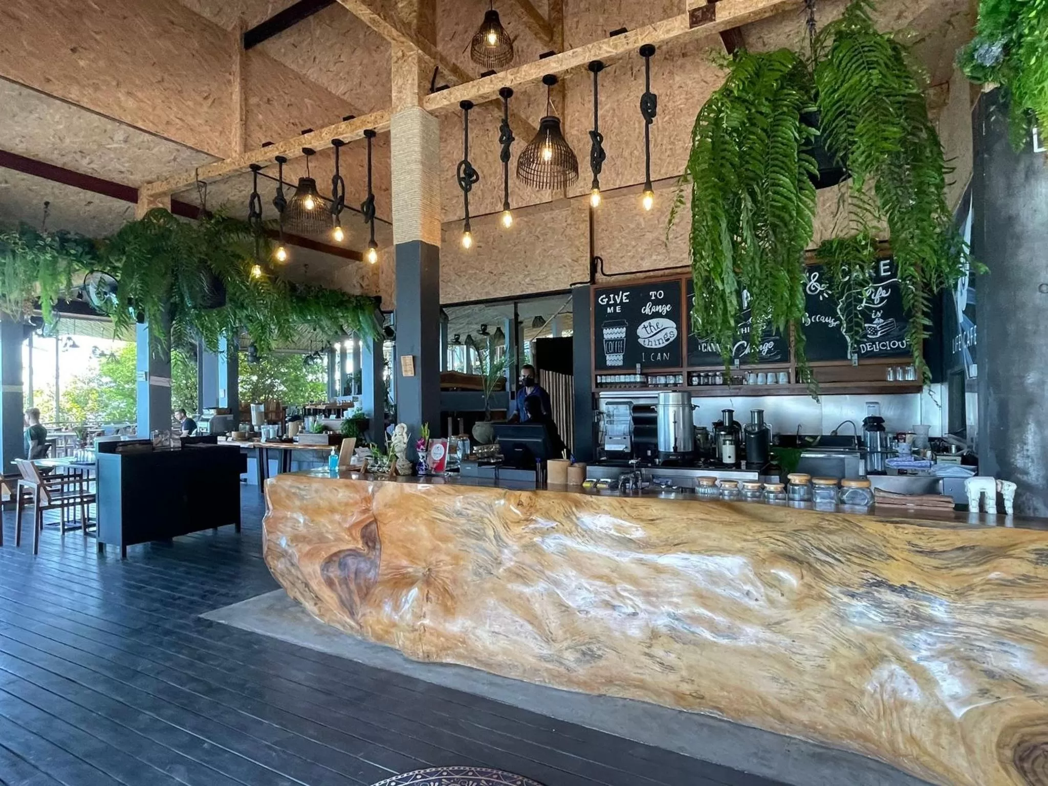 Restaurant/places to eat in Vikasa Yoga Retreat