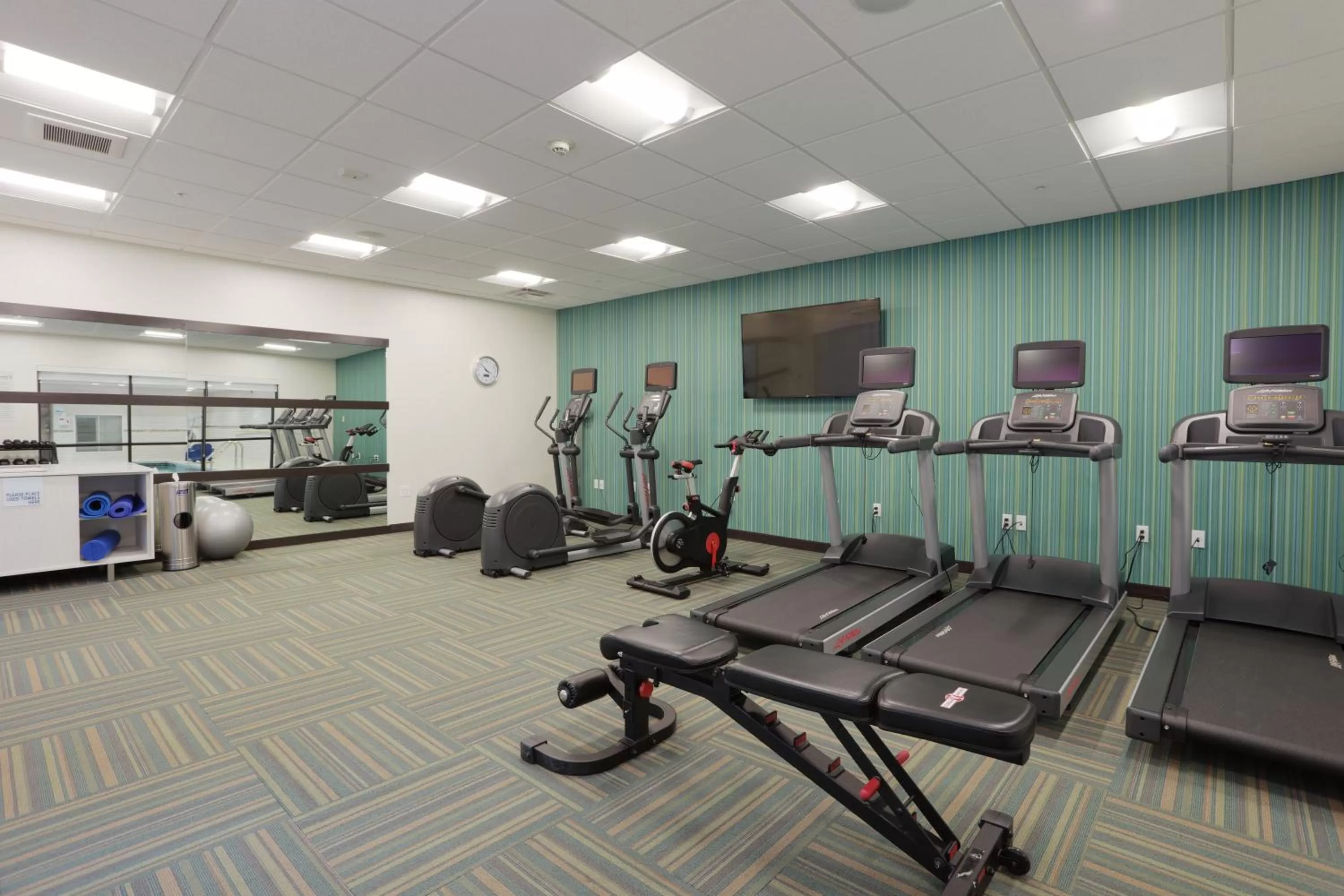 Fitness centre/facilities in Holiday Inn Express Oneonta by IHG