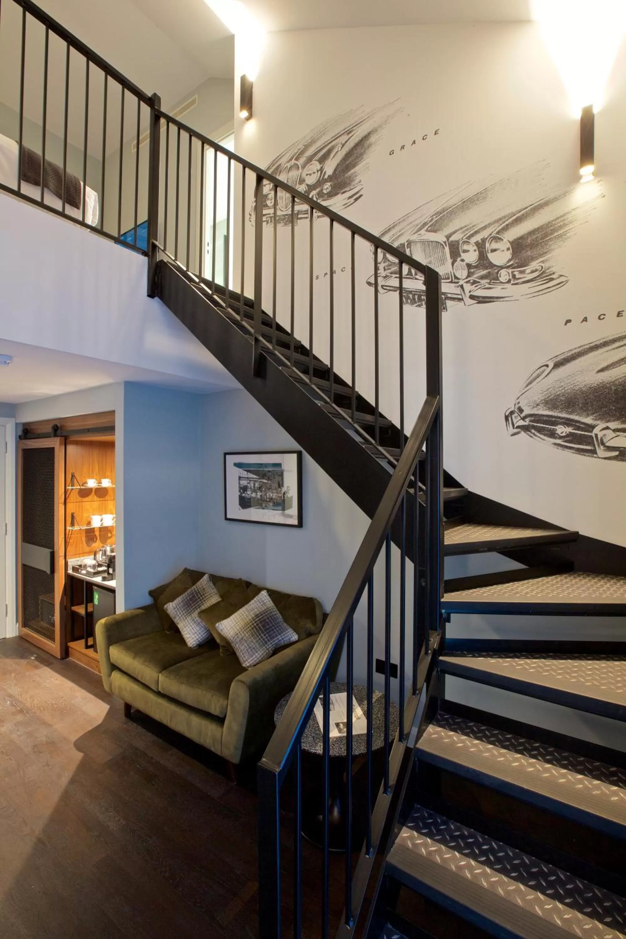 Living room in Telegraph Hotel - Coventry