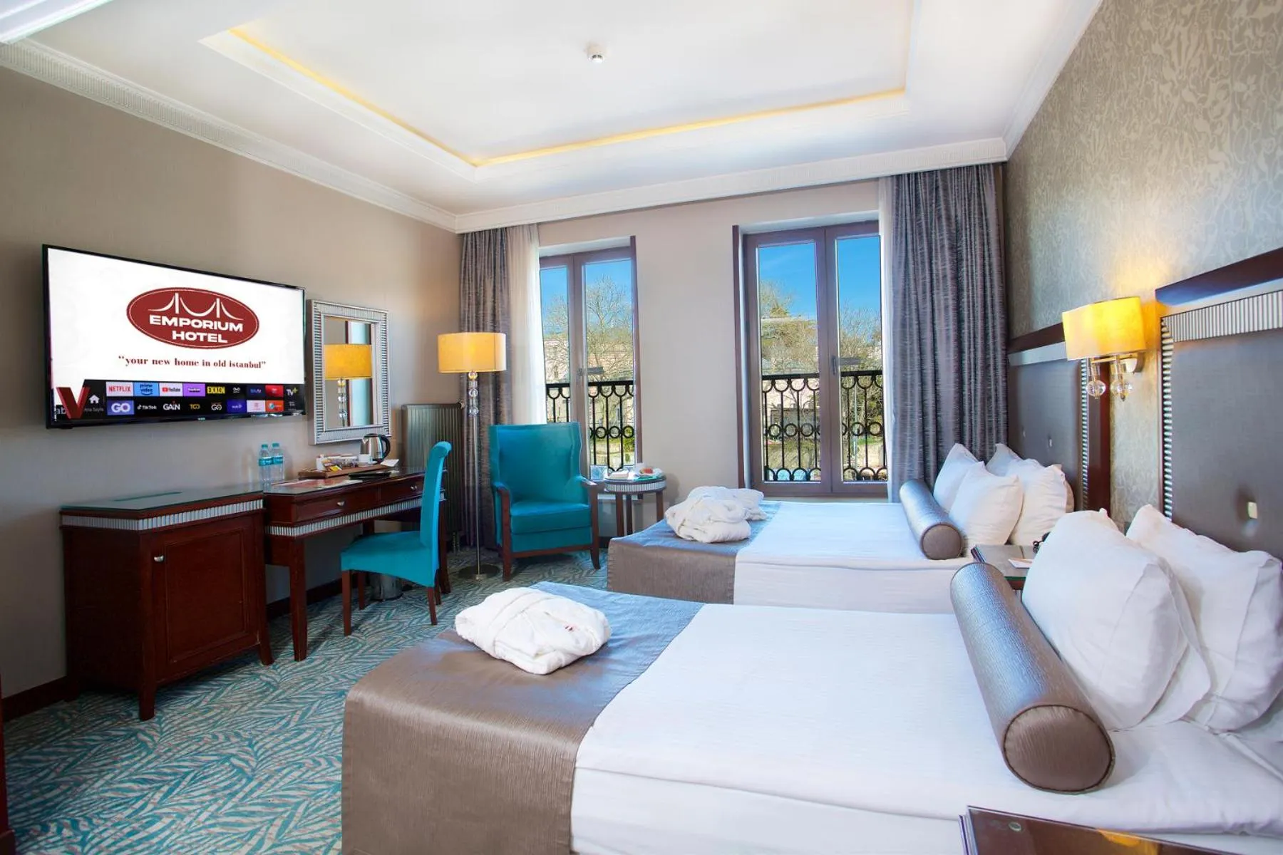 Bed in Emporium Hotel