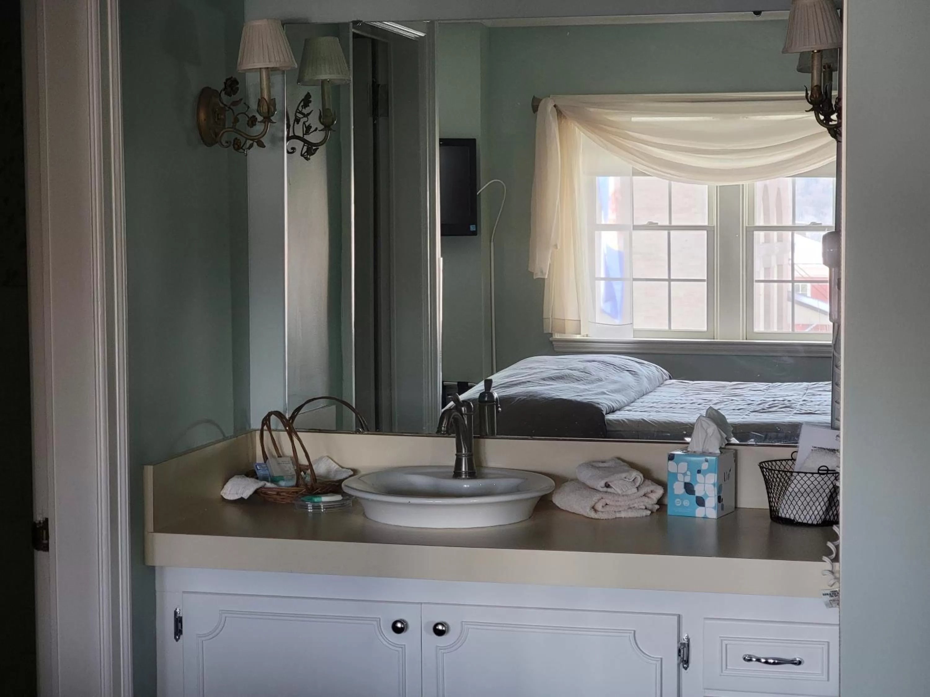 Bathroom in Lowell Inn