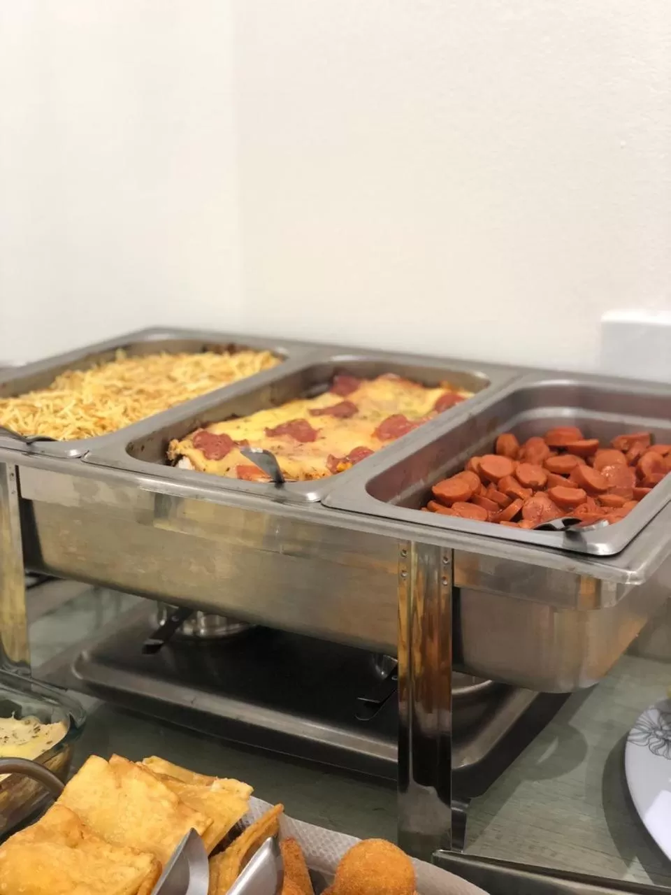 Buffet breakfast in Pousada Vó Dena