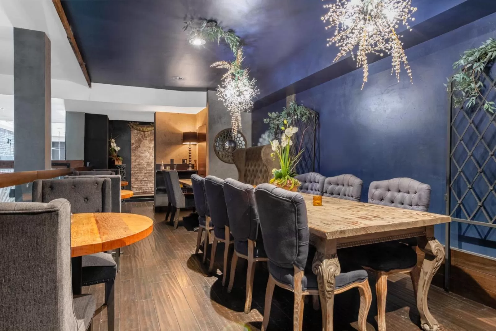 Lounge or bar in The O Hotel, Trademark Collection by Wyndham