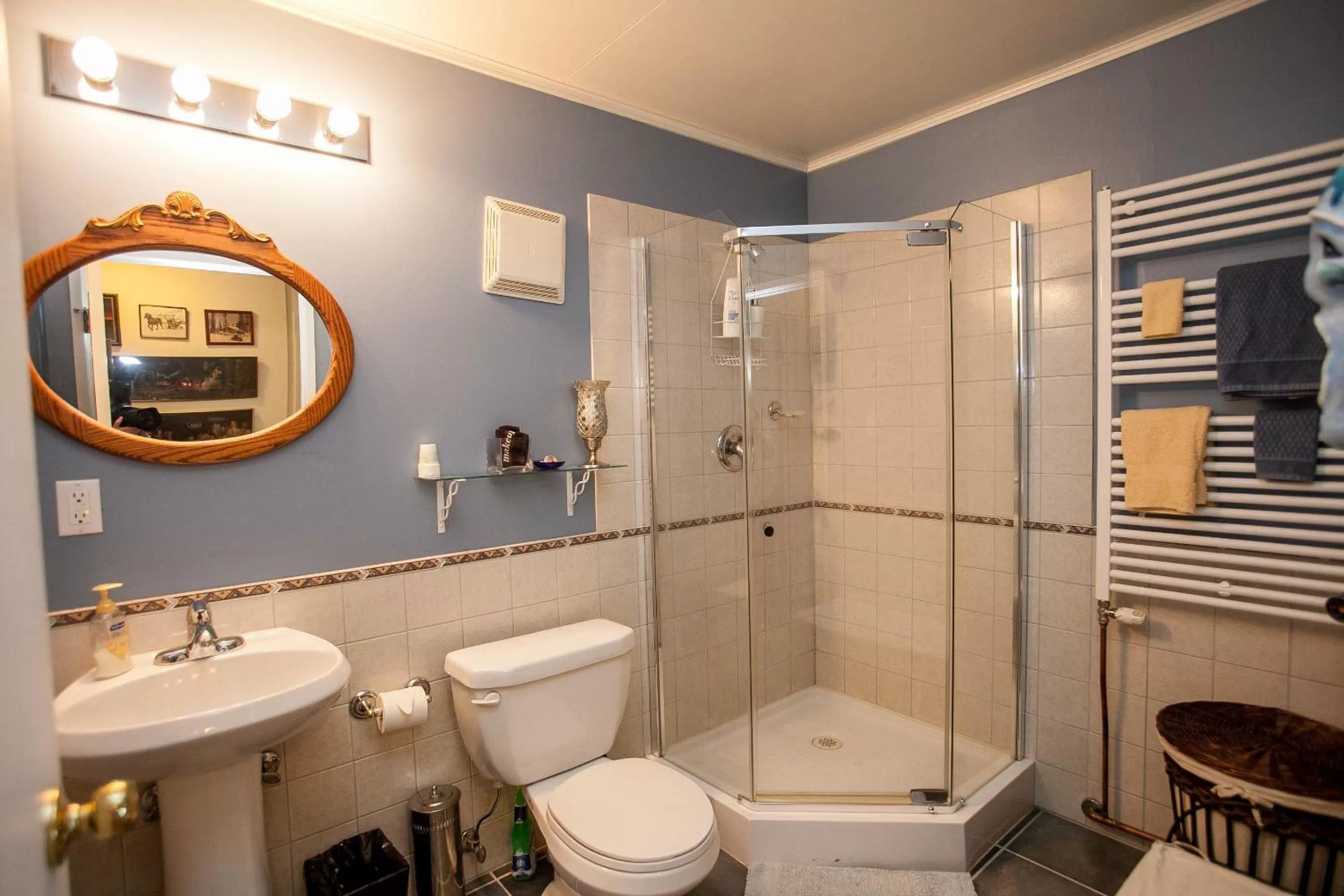 Twin Room in Hidden Valley Bed and Breakfast