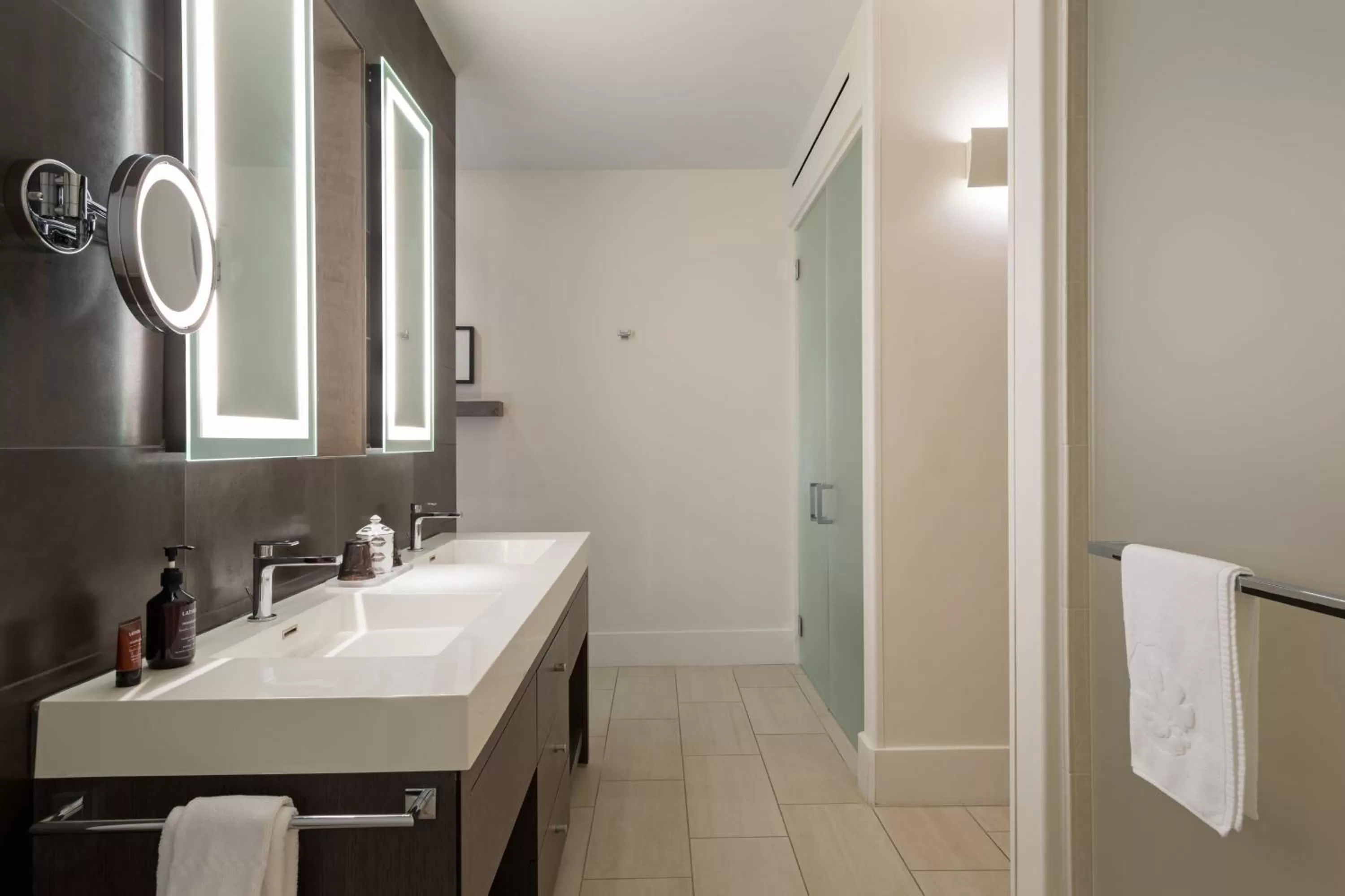 Bathroom in HOTEL CERRO, Autograph Collection