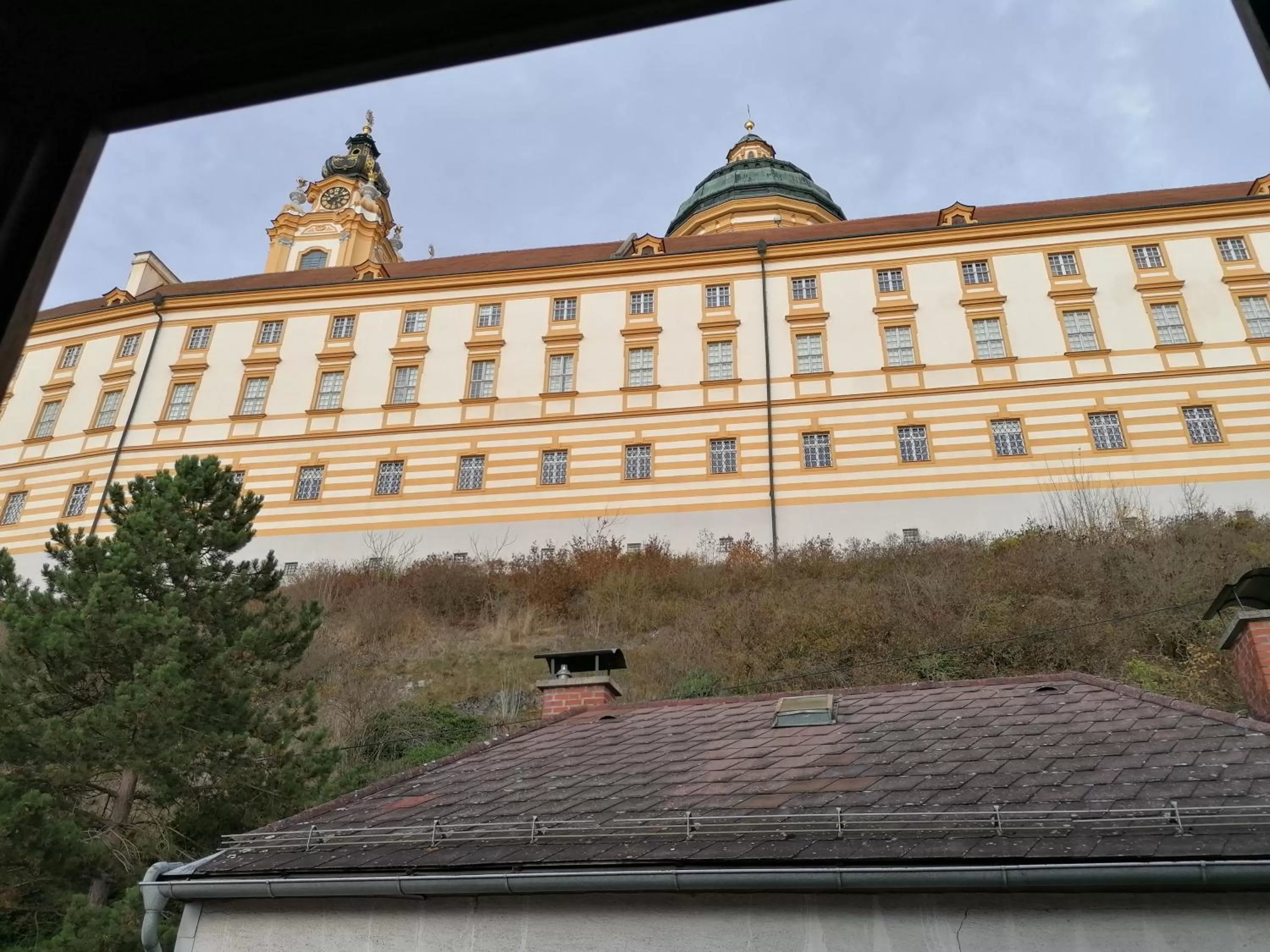 Nearby landmark in GOLDEN STAR - Premium Apartments