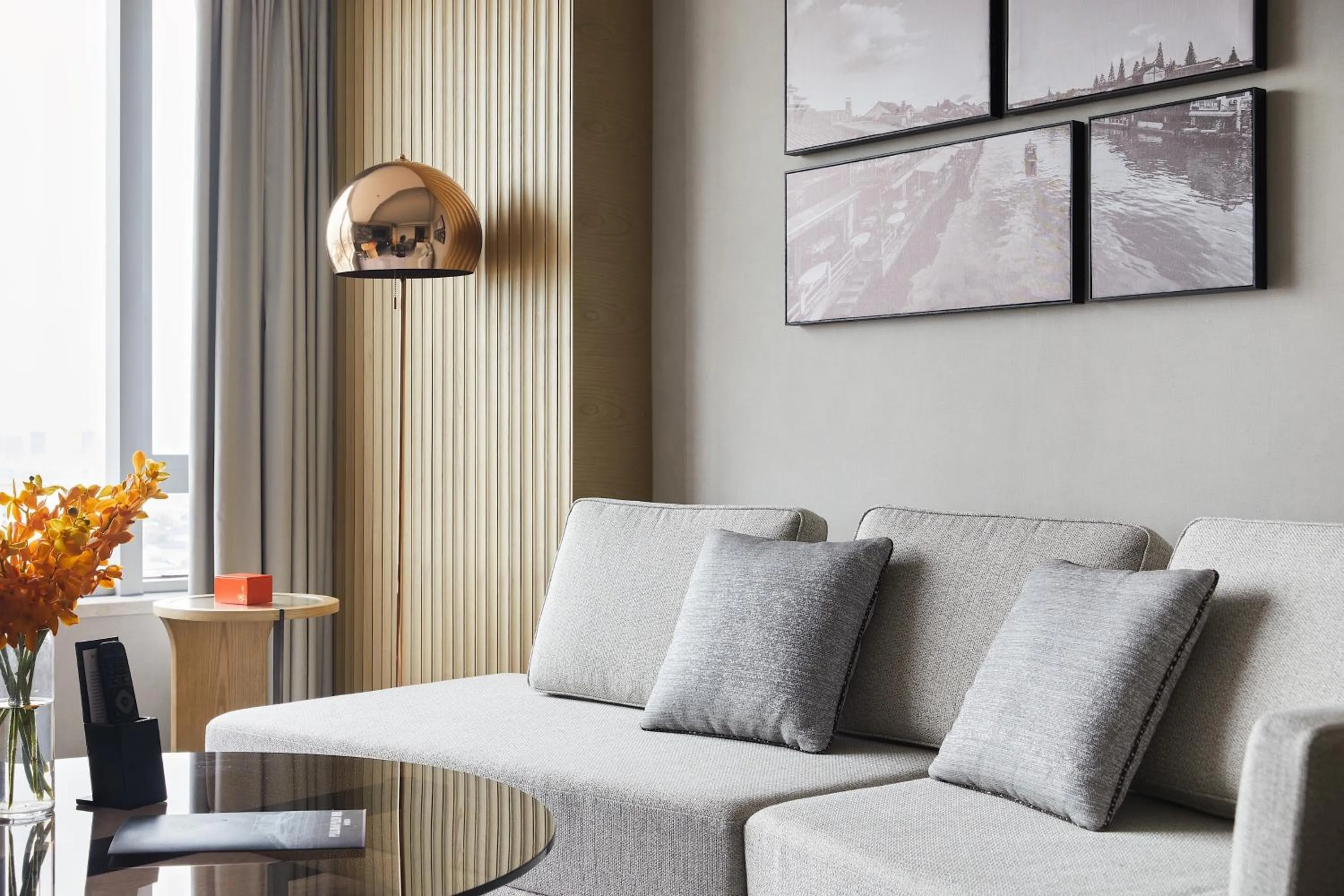 Living room in Pullman Shanghai Qingpu Excellence