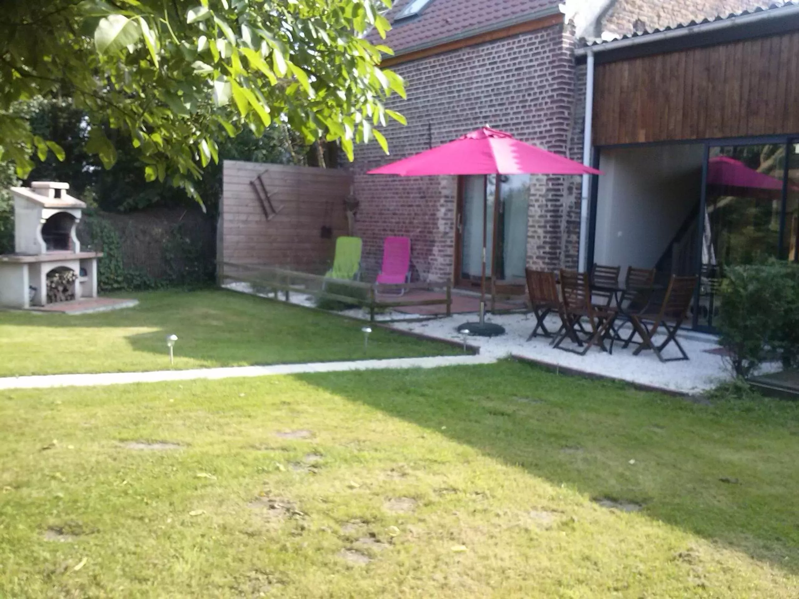 Summer in chambres d hotes ,hotel ,Secret d'une Nuit a vicq prės de onnaing,avec piscine