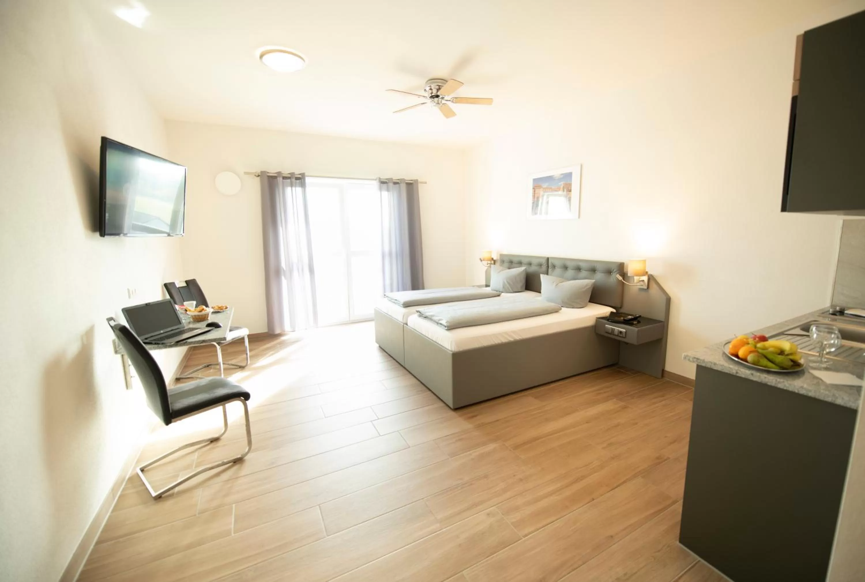 Photo of the whole room, Bed in Stadthotel Donauwörth