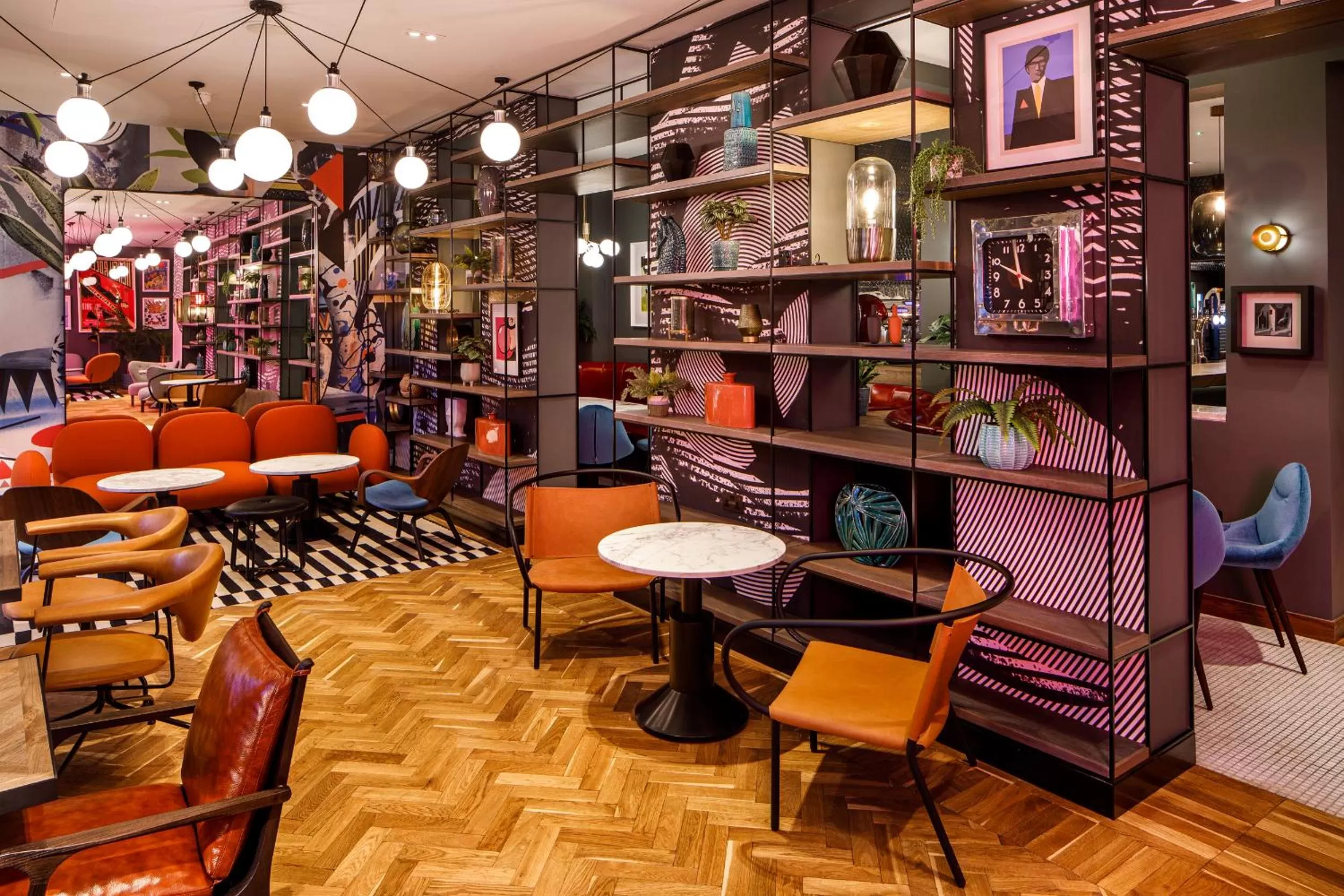 Lobby or reception in ibis Styles Edinburgh St Andrew Square