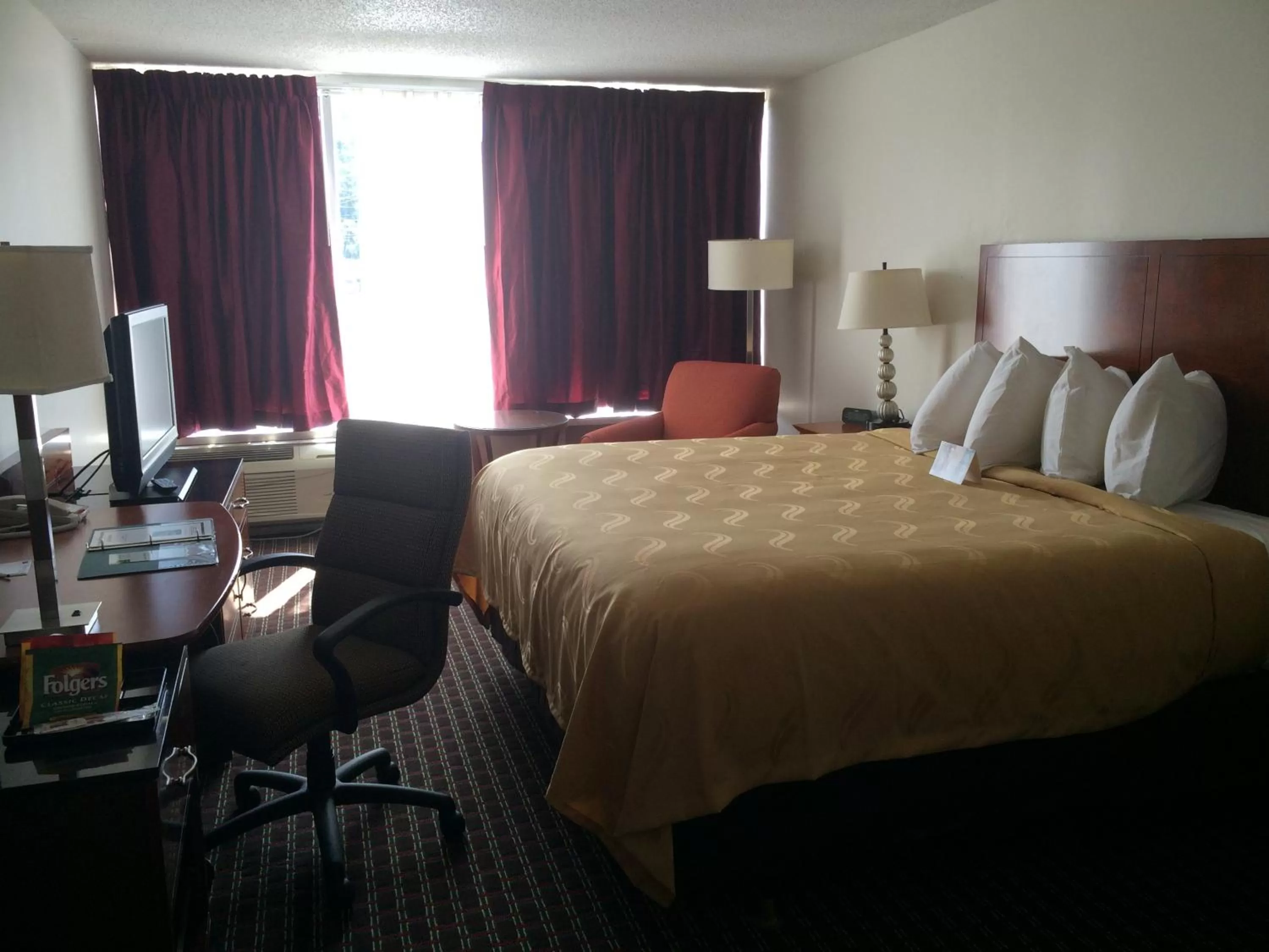 Day, Bed in Days Inn by Wyndham Hartsfield Jackson Atlanta Airport West