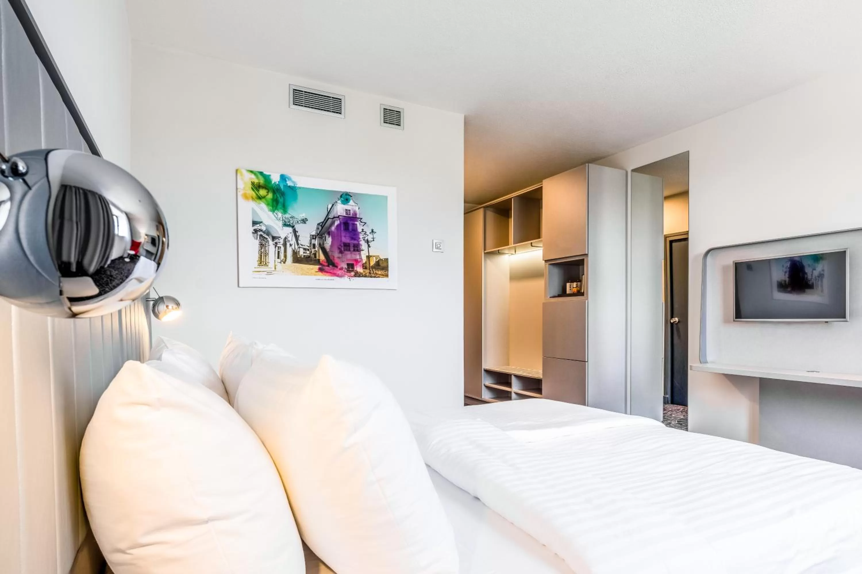 Decorative detail, Bed in Park Inn by Radisson Danube Bratislava