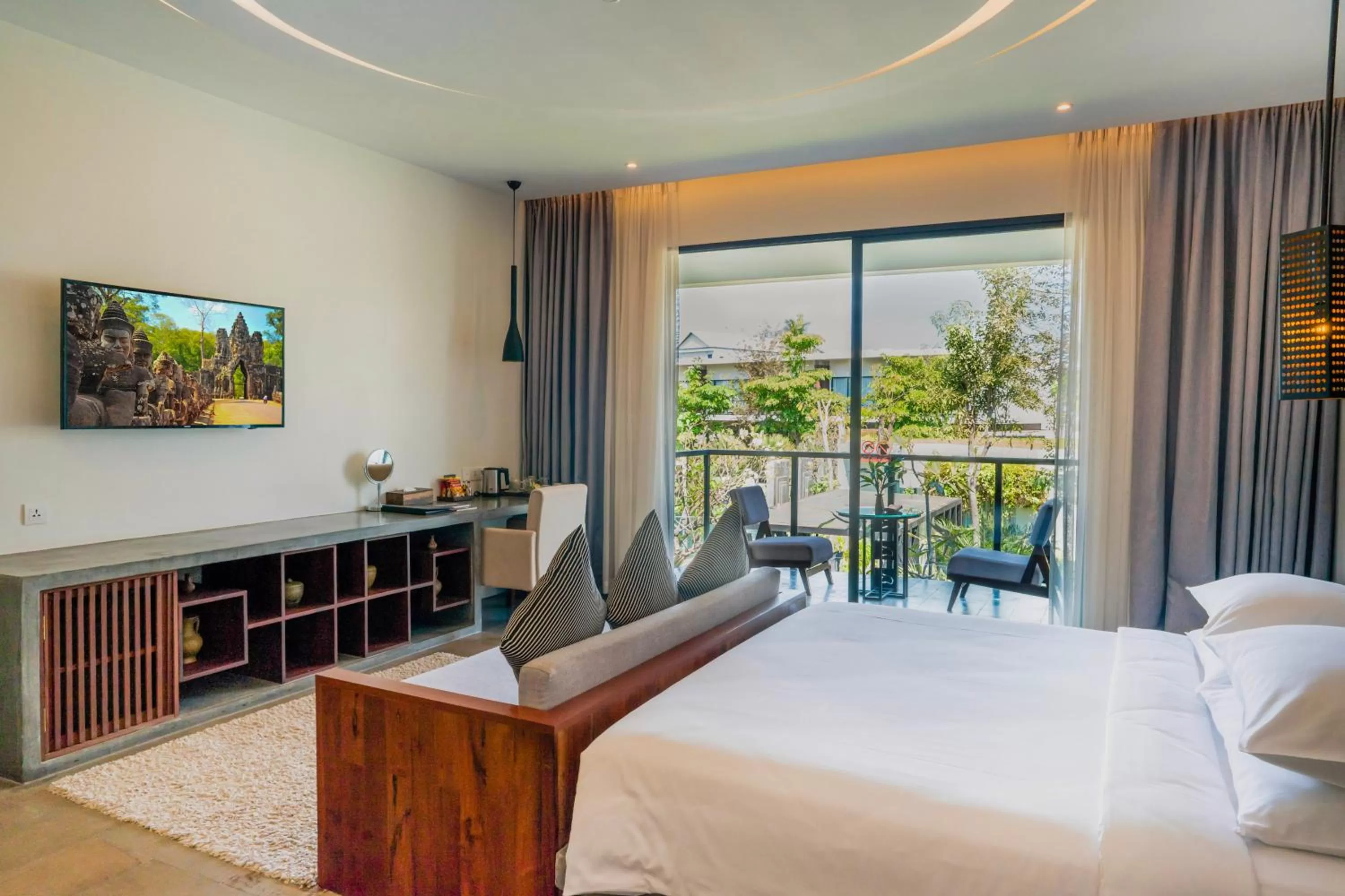 TV and multimedia, Bed in The Villa by Metta