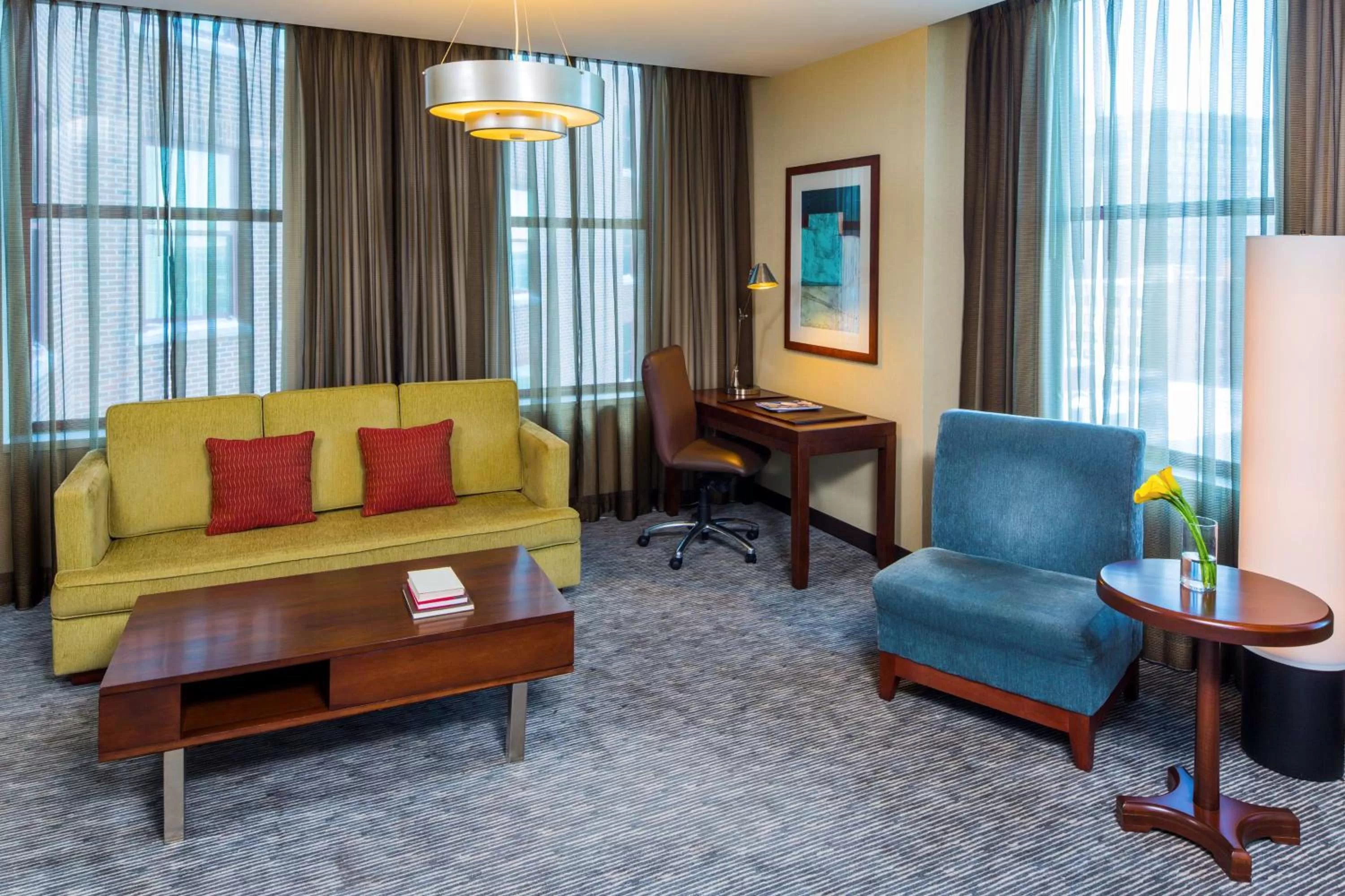 Photo of the whole room in Hyatt Regency Buffalo