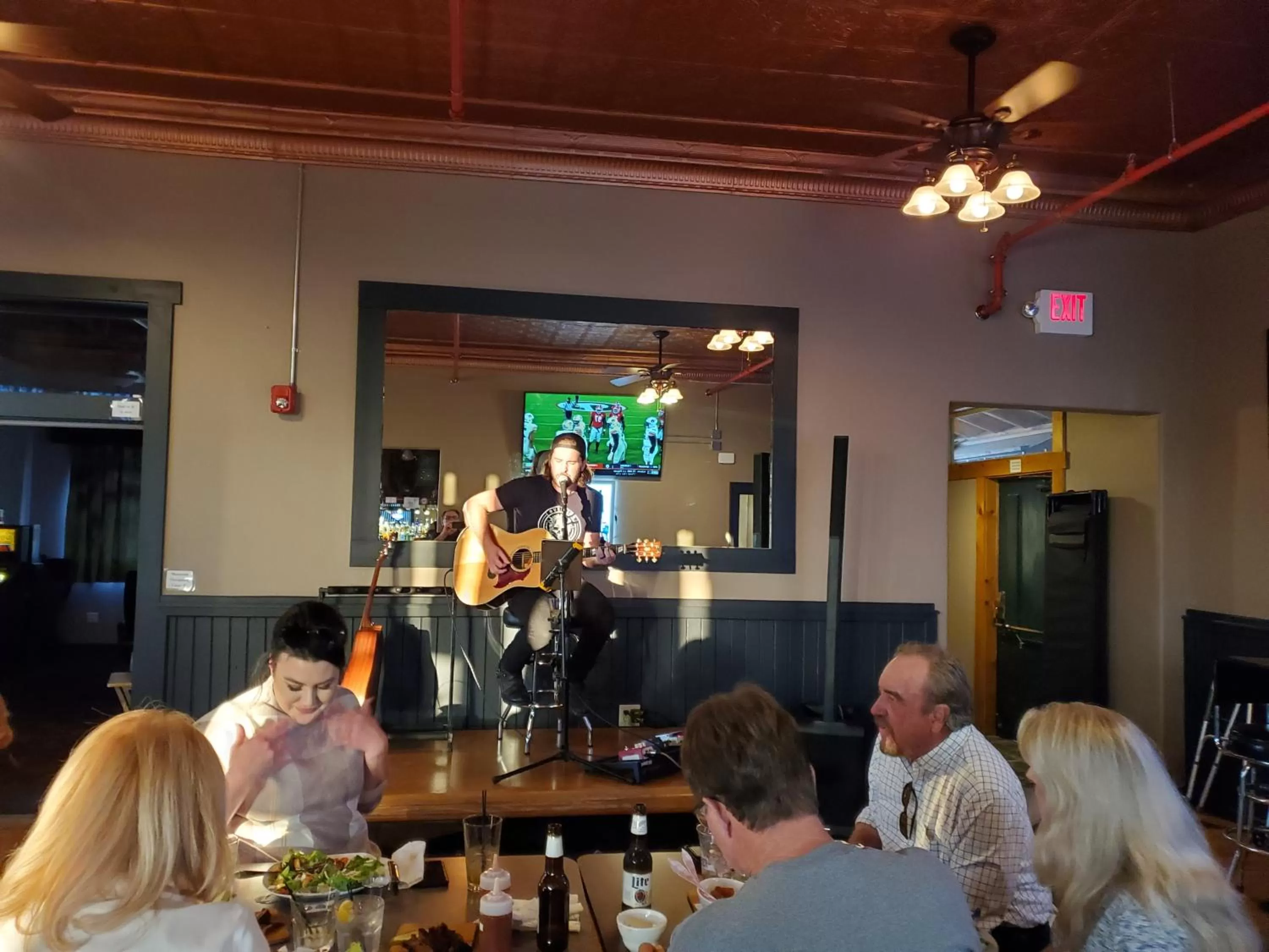 Lounge or bar in Buffalo Lodge of Bigfork