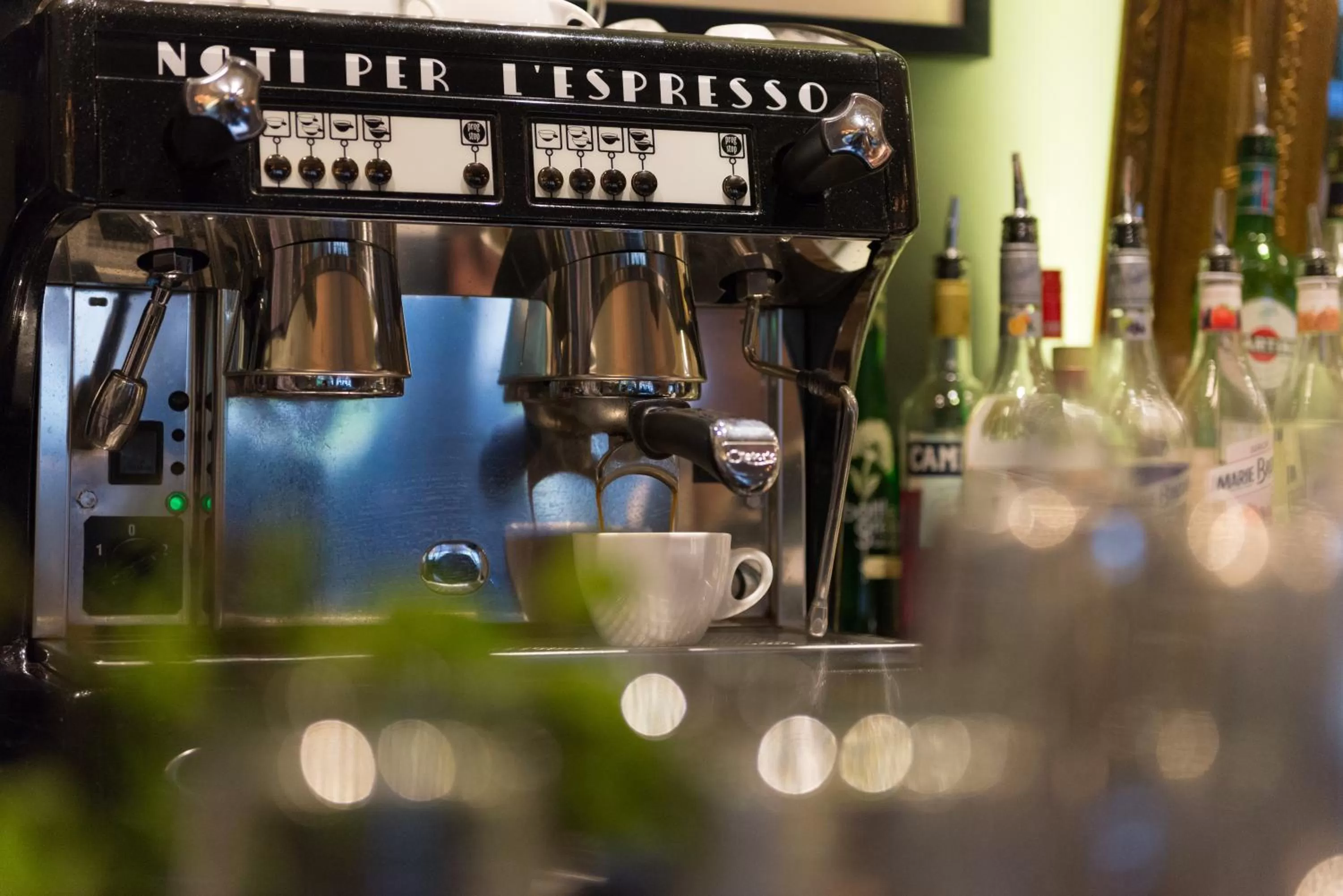 Drinks in The Crown Manor House Hotel