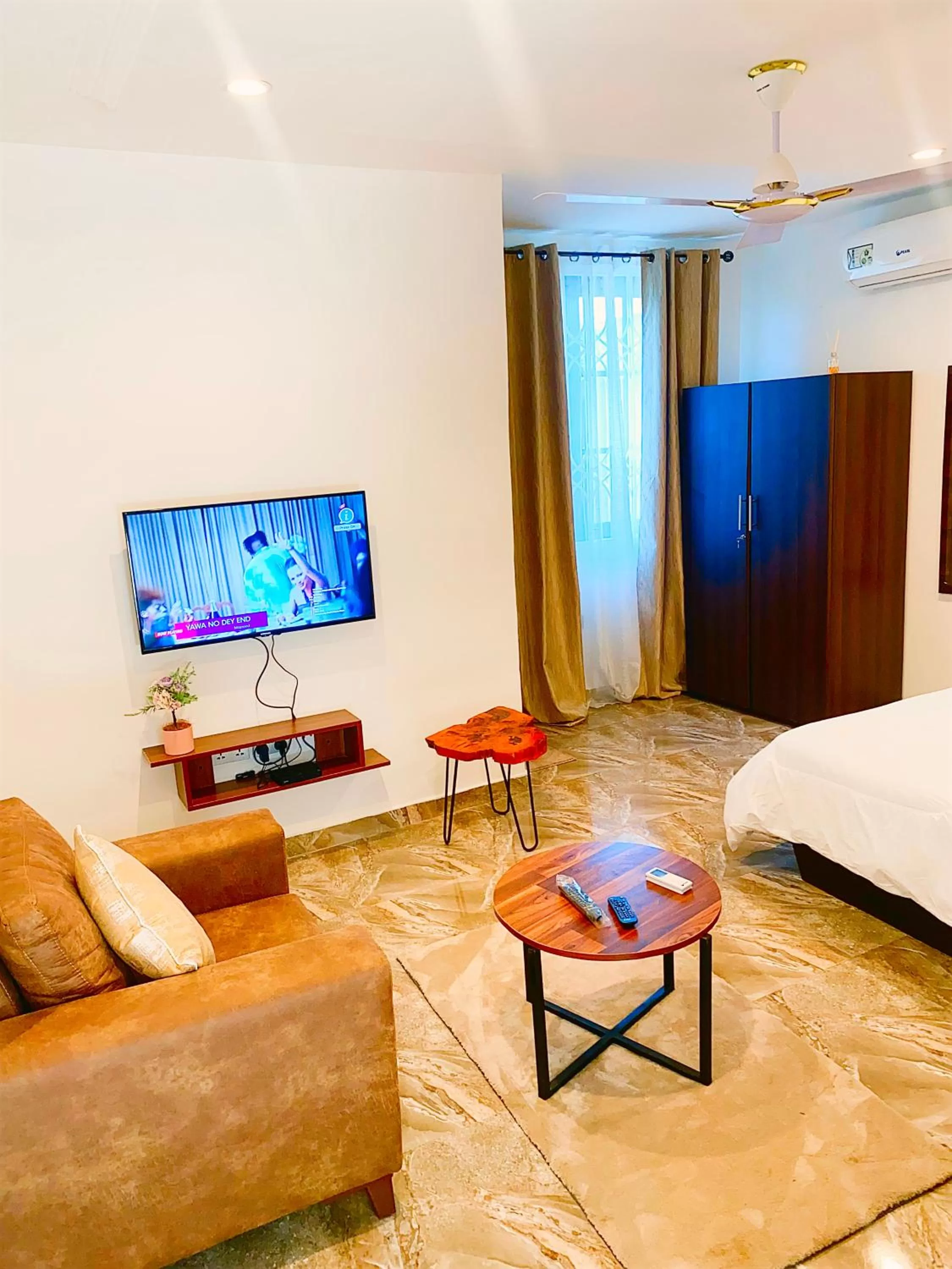 Photo of the whole room in AIDEN HOMES AND APARTMENTS HOTEl