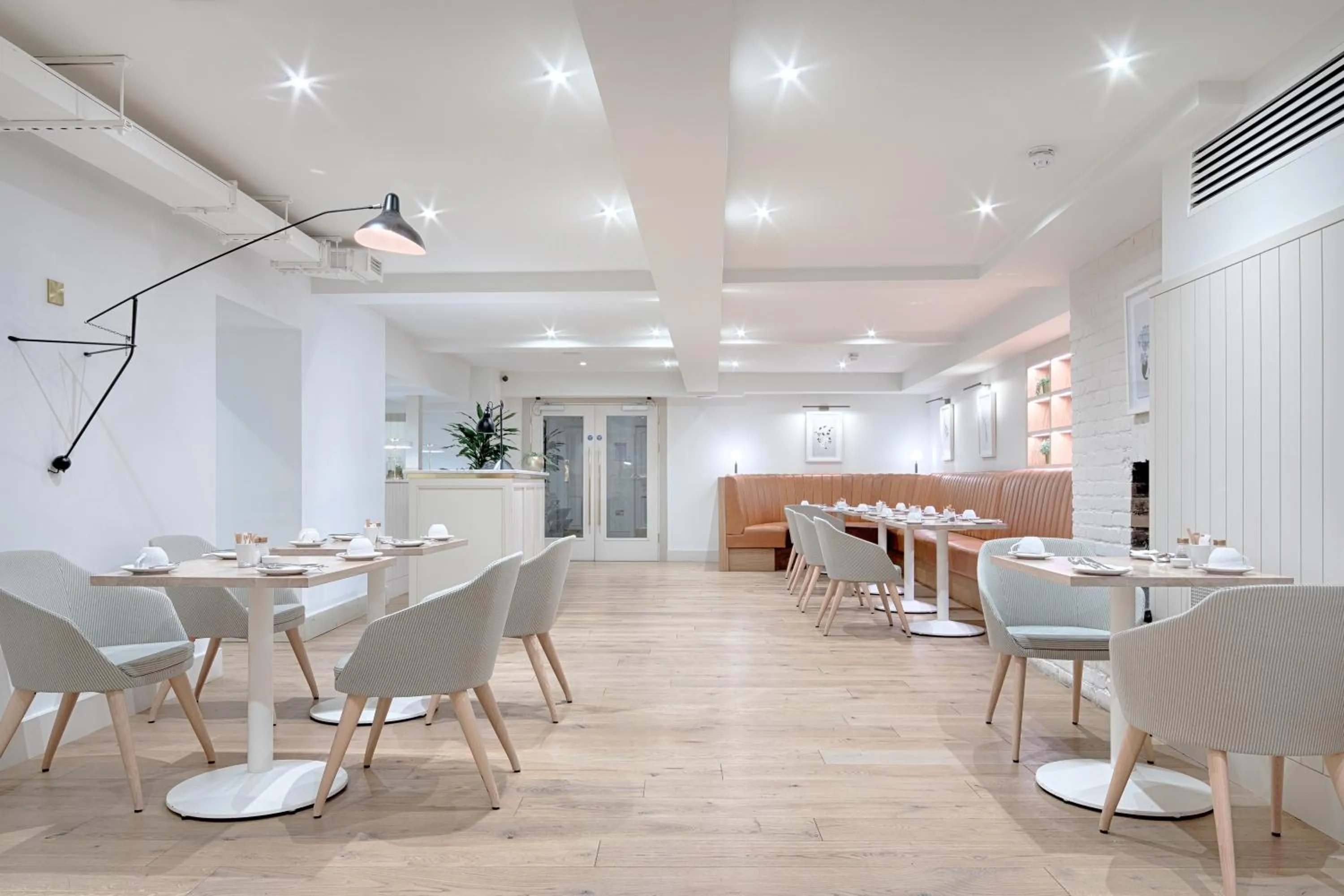 Restaurant/places to eat in The Fleet