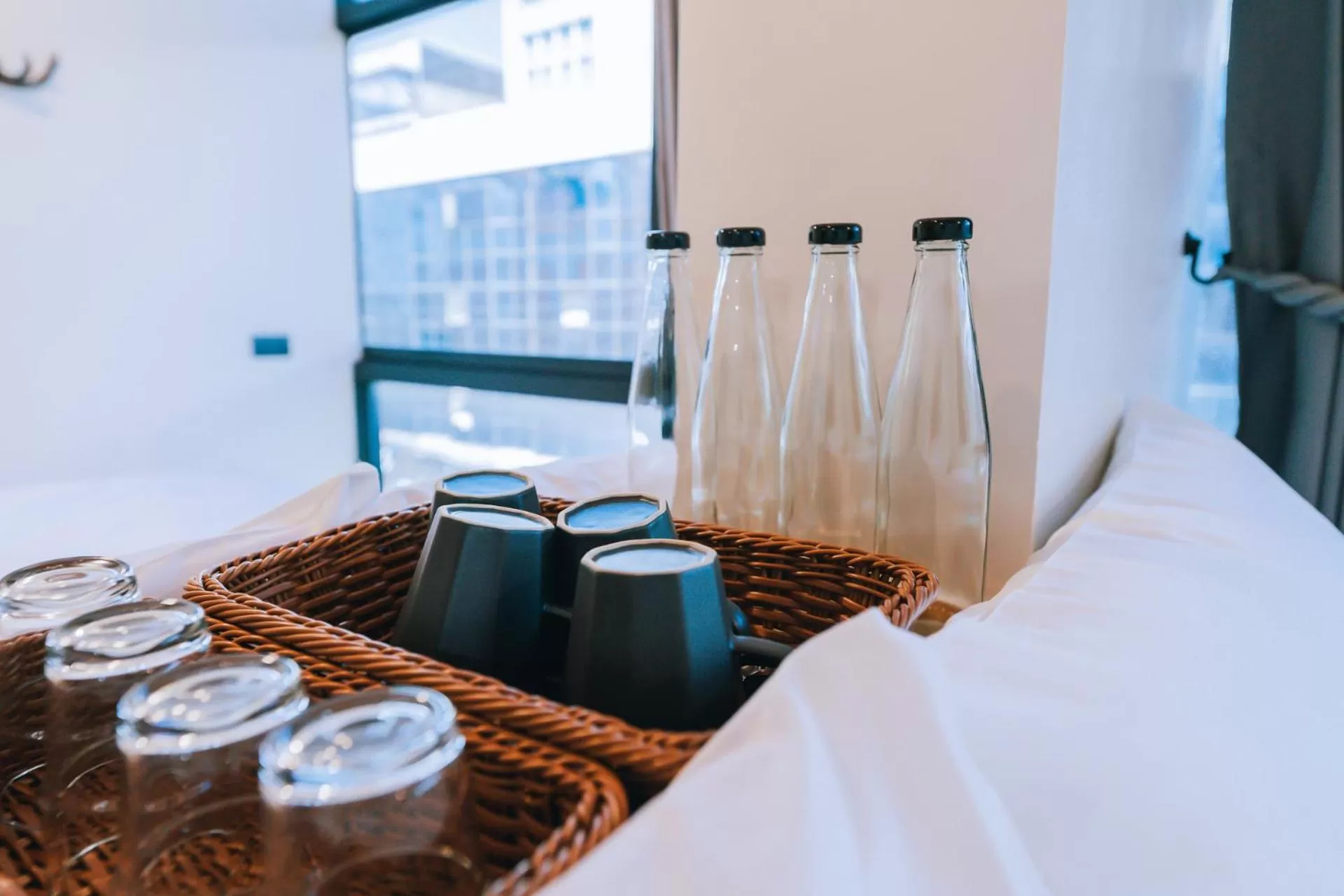 Coffee/tea facilities, Bed in B Innspire Hotel