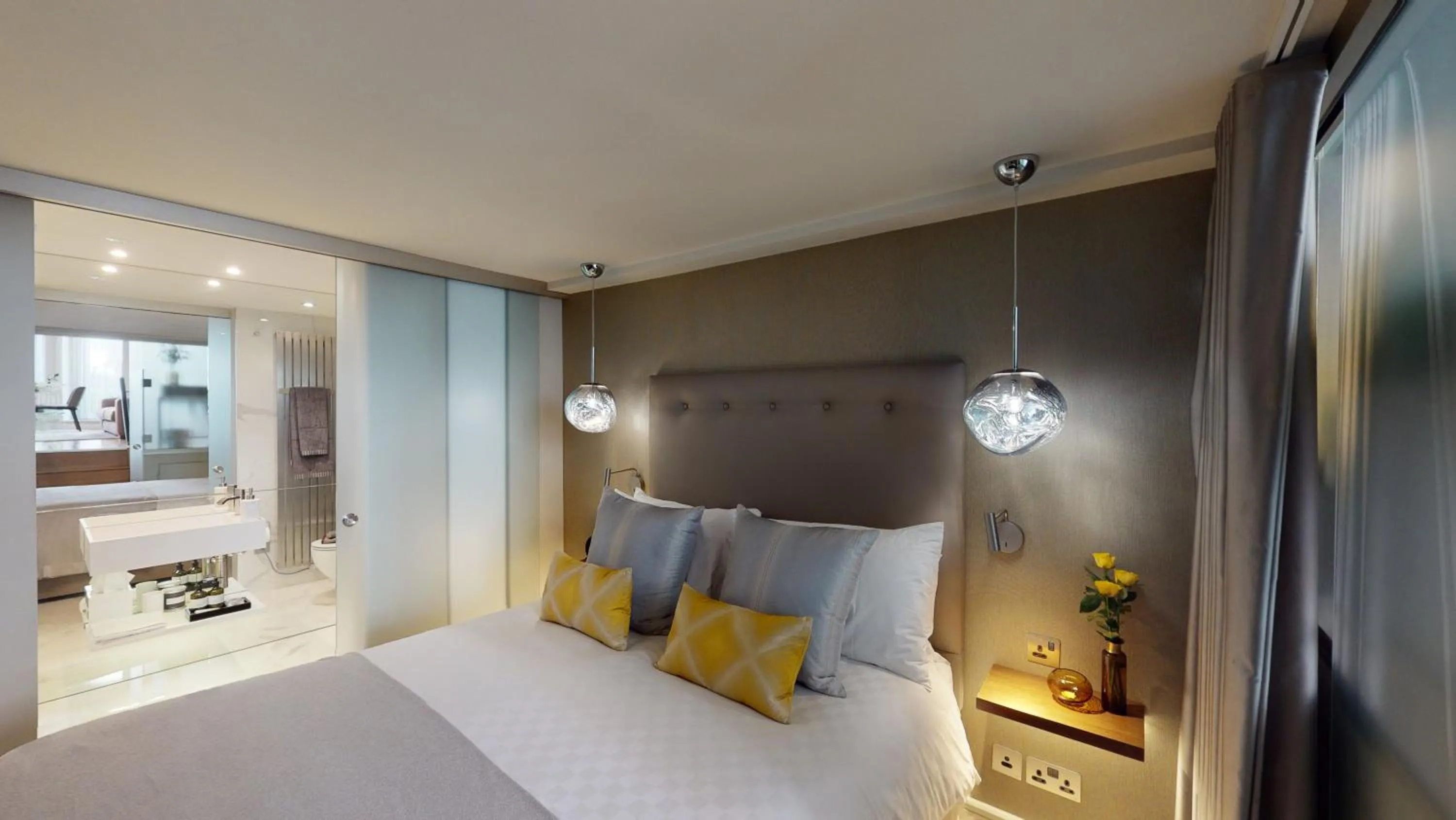 Bed in The Harrington - Gloucester Road - 1 Harrington Gardens