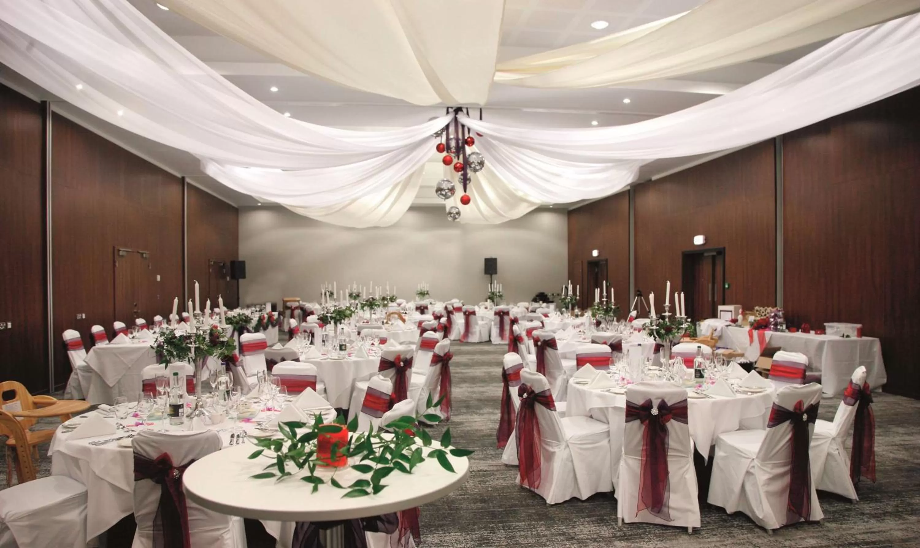 wedding in Radisson Blu Hotel East Midlands Airport