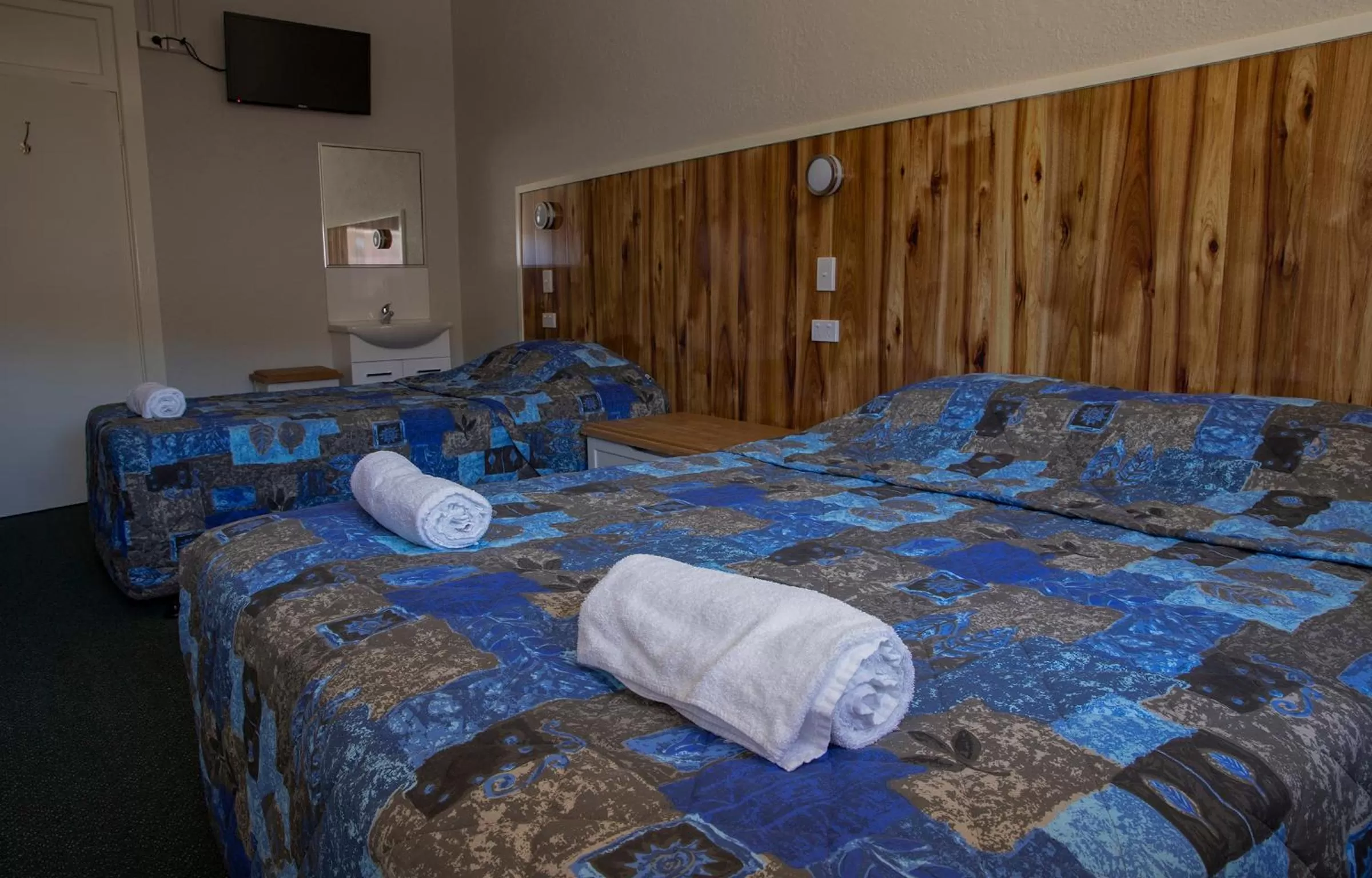 Bedroom, Bed in Criterion Hotel Gundagai