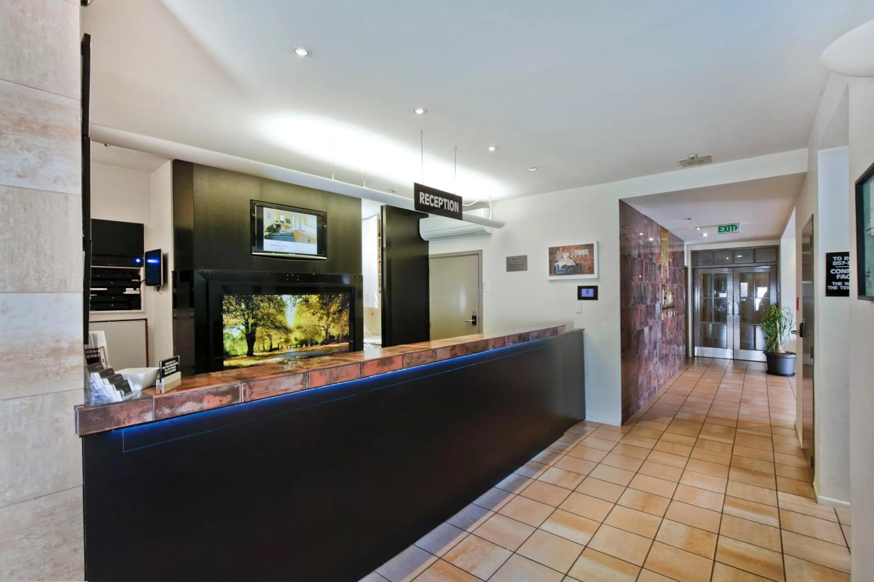 Lobby or reception in Pavilions Hotel