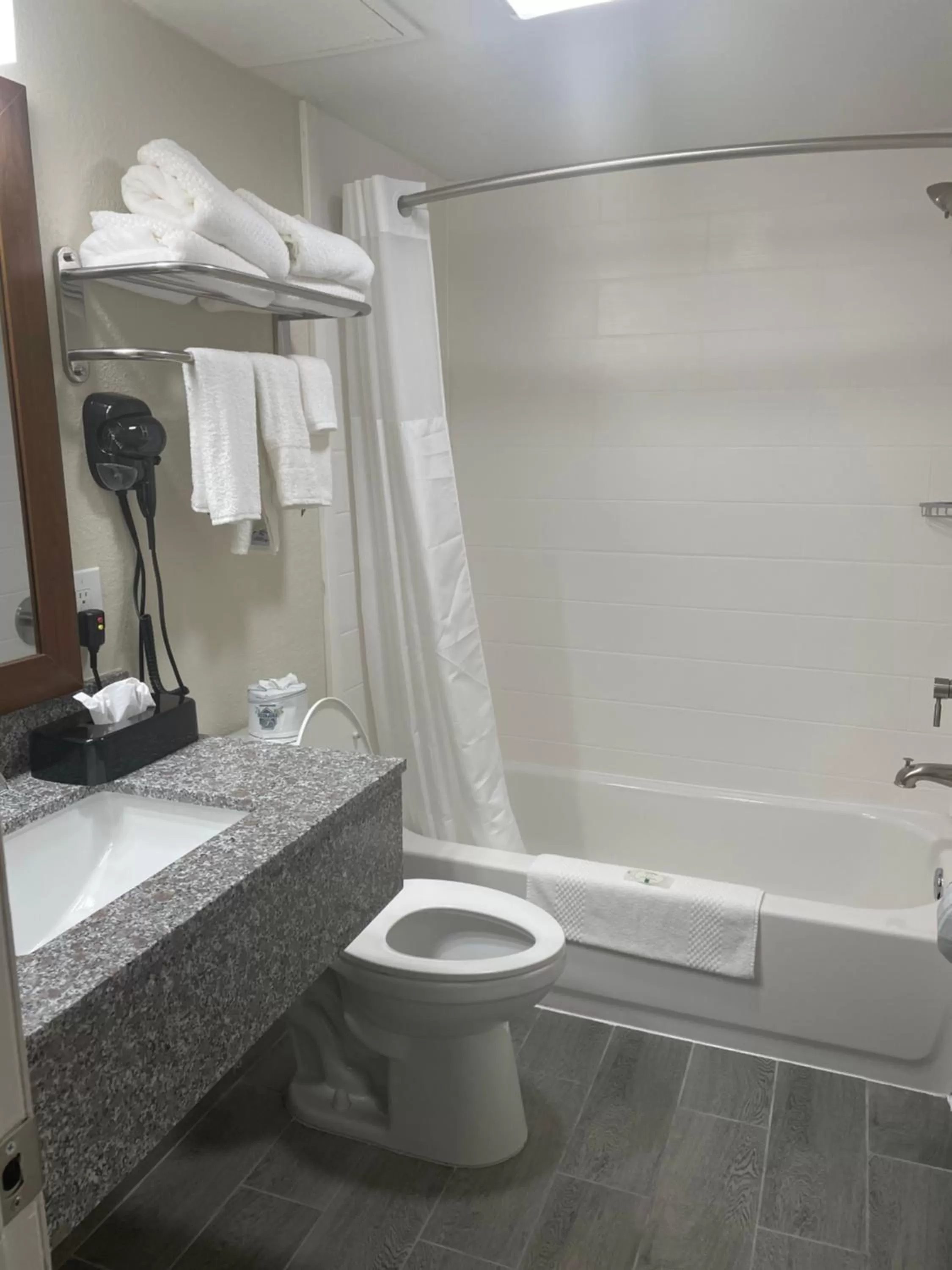 Bathroom in Comfort Inn & Suites Spring Lake - Fayetteville near Fort Bragg
