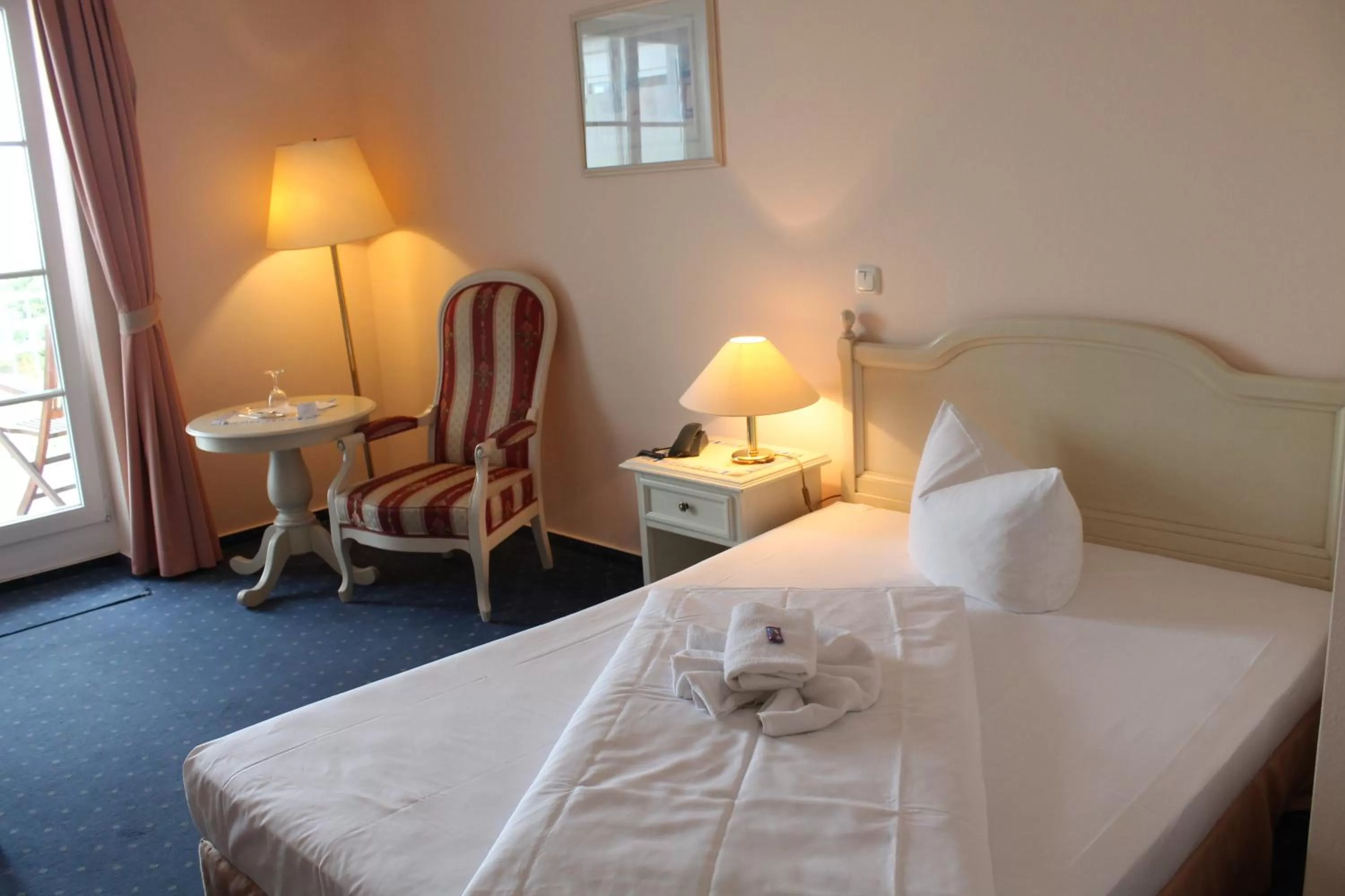 Bed in Hotel Bellevue Warnemünde